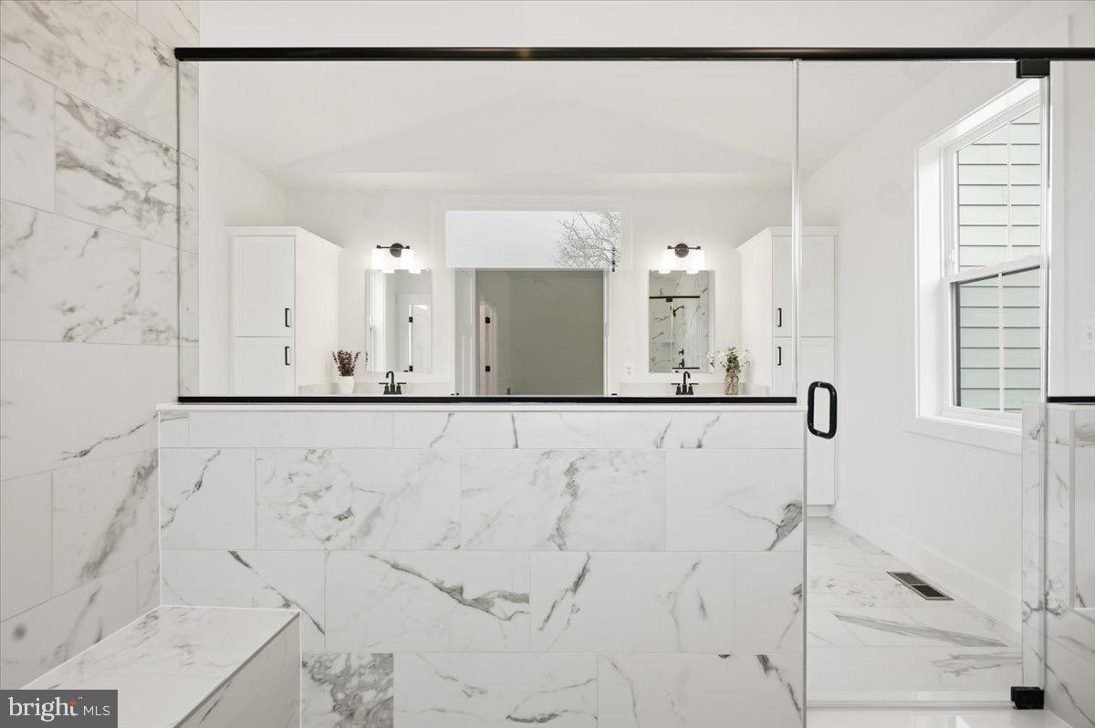 39762 RIVERS EDGE LN, LOVETTSVILLE, Virginia 20180, 5 Bedrooms Bedrooms, 22 Rooms Rooms,4 BathroomsBathrooms,Residential,For sale,39762 RIVERS EDGE LN,VALO2112596 MLS # VALO2112596 39762 RIVERS EDGE LN, LOVETTSVILLE, Virginia 20180, 5 Bedrooms Bedrooms, 22 Rooms Rooms,4 BathroomsBathrooms,Residential,For sale,39762 RIVERS EDGE LN,VALO2112596 MLS # VALO2112596