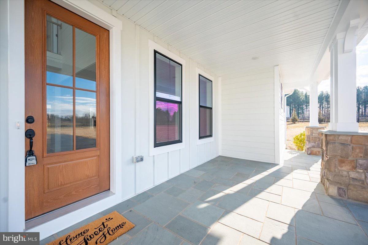 39762 RIVERS EDGE LN, LOVETTSVILLE, Virginia 20180, 5 Bedrooms Bedrooms, 22 Rooms Rooms,4 BathroomsBathrooms,Residential,For sale,39762 RIVERS EDGE LN,VALO2112596 MLS # VALO2112596 39762 RIVERS EDGE LN, LOVETTSVILLE, Virginia 20180, 5 Bedrooms Bedrooms, 22 Rooms Rooms,4 BathroomsBathrooms,Residential,For sale,39762 RIVERS EDGE LN,VALO2112596 MLS # VALO2112596