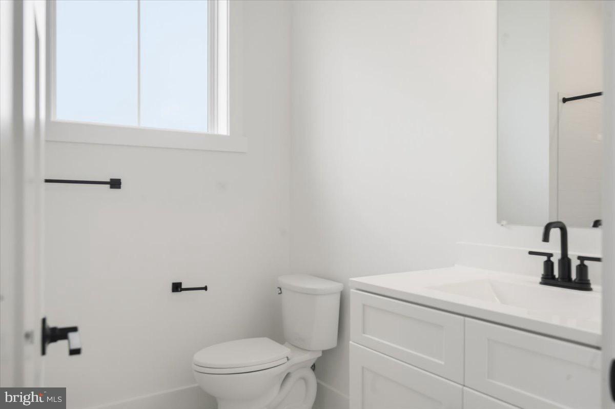 39762 RIVERS EDGE LN, LOVETTSVILLE, Virginia 20180, 5 Bedrooms Bedrooms, 22 Rooms Rooms,4 BathroomsBathrooms,Residential,For sale,39762 RIVERS EDGE LN,VALO2112596 MLS # VALO2112596 39762 RIVERS EDGE LN, LOVETTSVILLE, Virginia 20180, 5 Bedrooms Bedrooms, 22 Rooms Rooms,4 BathroomsBathrooms,Residential,For sale,39762 RIVERS EDGE LN,VALO2112596 MLS # VALO2112596