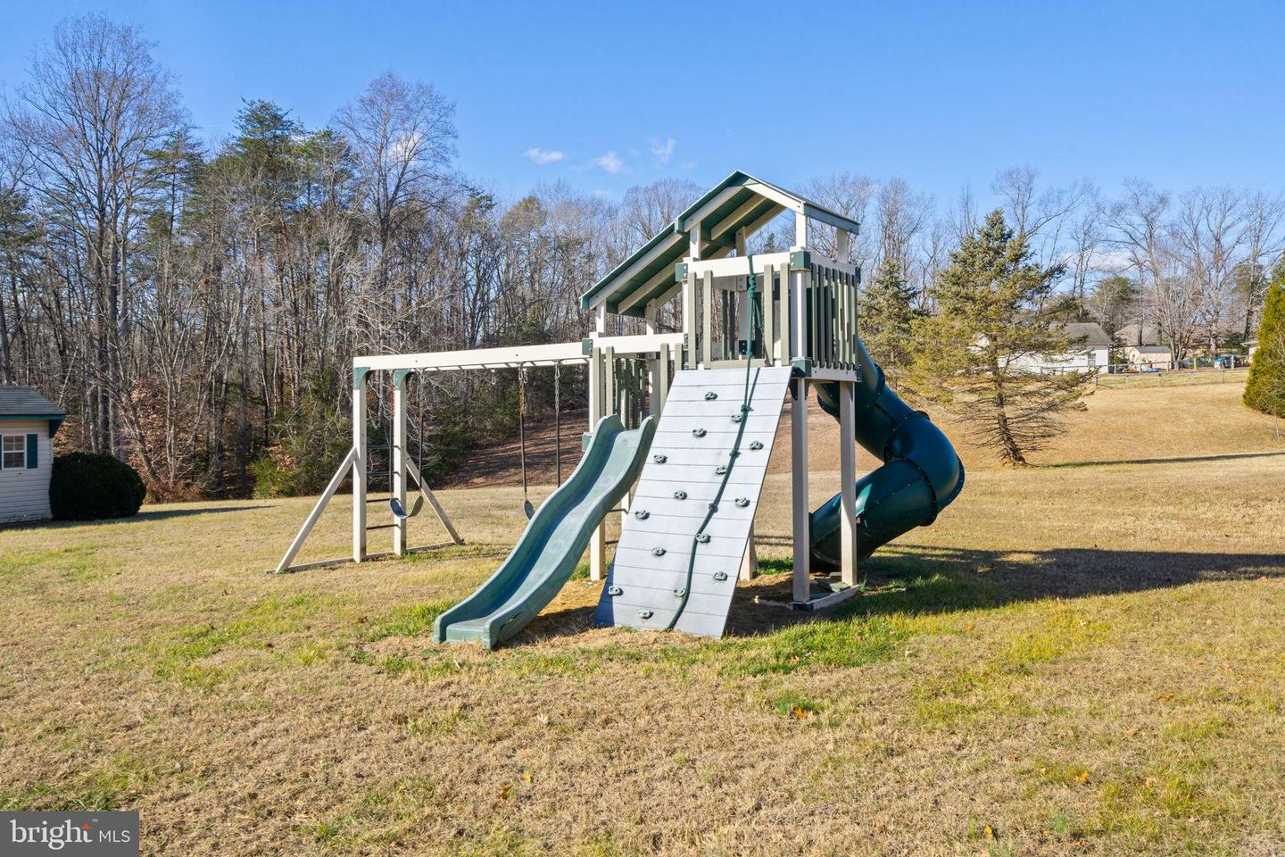 5823 SUMERDUCK RD, SUMERDUCK, Virginia 22734, 4 Bedrooms Bedrooms, 13 Rooms Rooms,4 BathroomsBathrooms,Residential,For sale,5823 SUMERDUCK RD,VAFQ2019966 MLS # VAFQ2019966 5823 SUMERDUCK RD, SUMERDUCK, Virginia 22734, 4 Bedrooms Bedrooms, 13 Rooms Rooms,4 BathroomsBathrooms,Residential,For sale,5823 SUMERDUCK RD,VAFQ2019966 MLS # VAFQ2019966