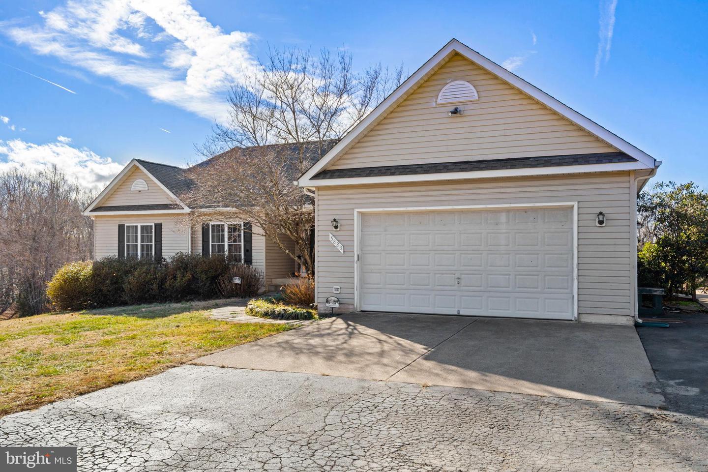 5823 SUMERDUCK RD, SUMERDUCK, Virginia 22734, 4 Bedrooms Bedrooms, 13 Rooms Rooms,4 BathroomsBathrooms,Residential,For sale,5823 SUMERDUCK RD,VAFQ2019966 MLS # VAFQ2019966 5823 SUMERDUCK RD, SUMERDUCK, Virginia 22734, 4 Bedrooms Bedrooms, 13 Rooms Rooms,4 BathroomsBathrooms,Residential,For sale,5823 SUMERDUCK RD,VAFQ2019966 MLS # VAFQ2019966