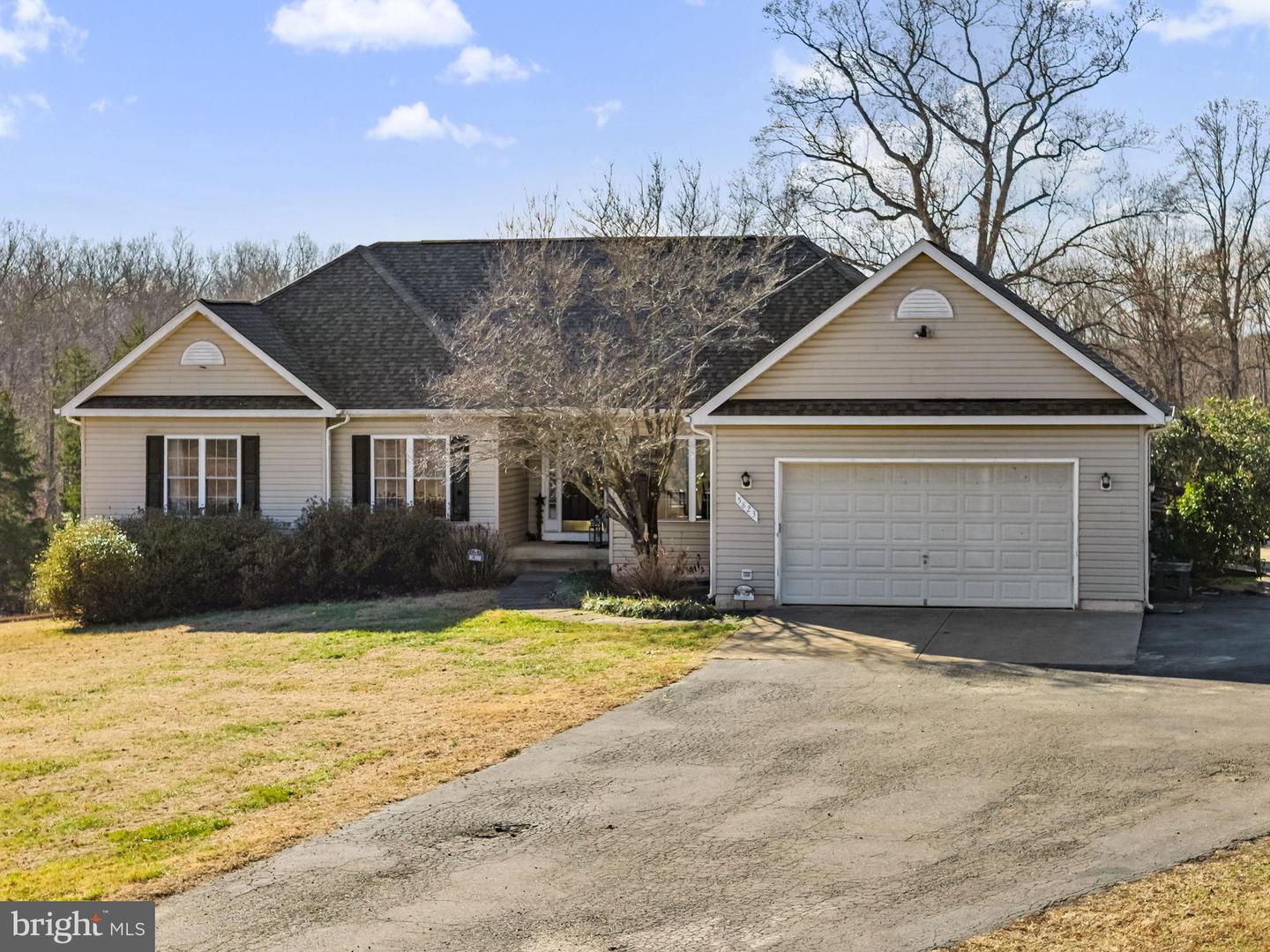 5823 SUMERDUCK RD, SUMERDUCK, Virginia 22734, 4 Bedrooms Bedrooms, 13 Rooms Rooms,4 BathroomsBathrooms,Residential,For sale,5823 SUMERDUCK RD,VAFQ2019966 MLS # VAFQ2019966 5823 SUMERDUCK RD, SUMERDUCK, Virginia 22734, 4 Bedrooms Bedrooms, 13 Rooms Rooms,4 BathroomsBathrooms,Residential,For sale,5823 SUMERDUCK RD,VAFQ2019966 MLS # VAFQ2019966