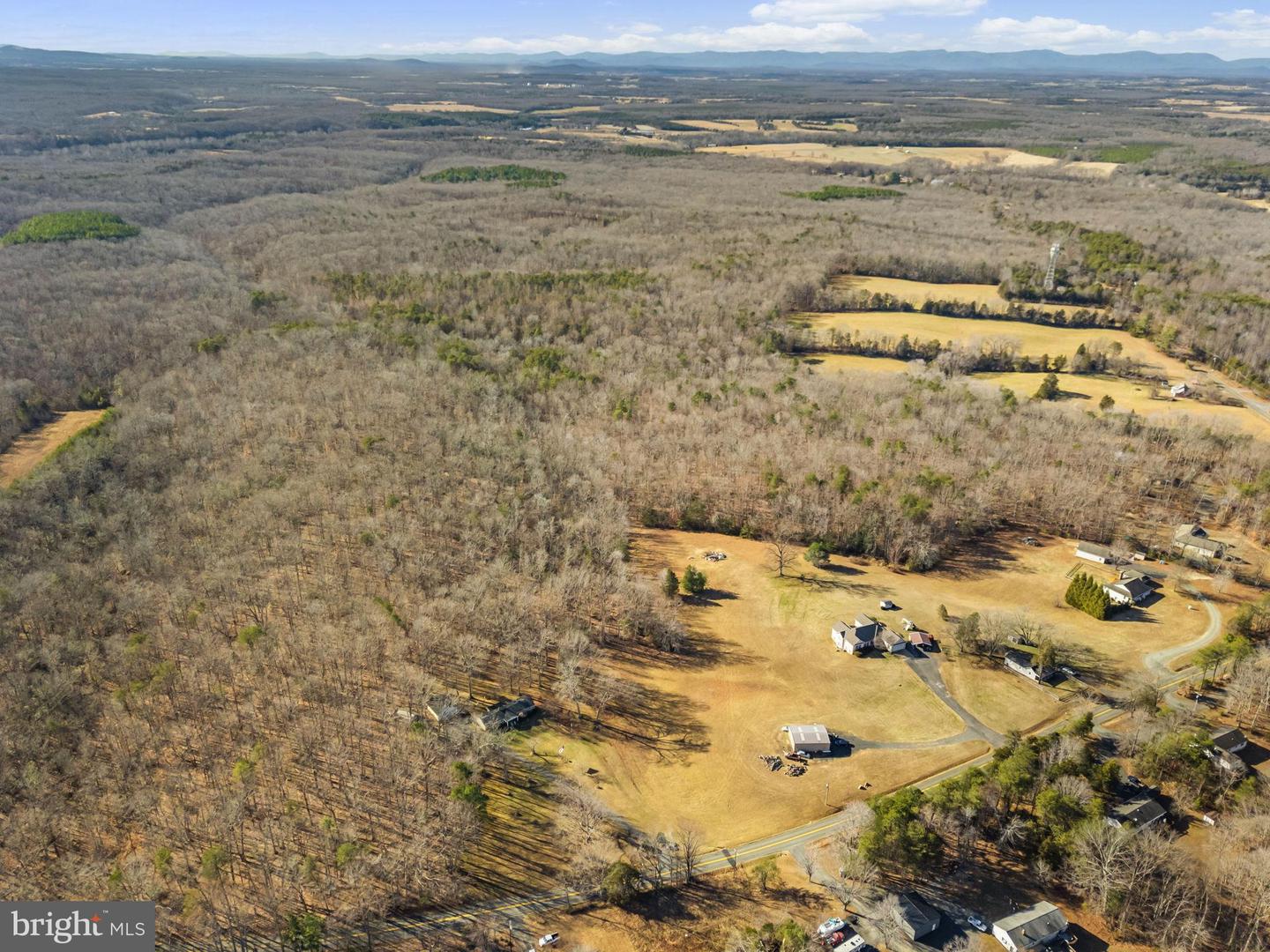 5823 SUMERDUCK RD, SUMERDUCK, Virginia 22734, 4 Bedrooms Bedrooms, 13 Rooms Rooms,4 BathroomsBathrooms,Residential,For sale,5823 SUMERDUCK RD,VAFQ2019966 MLS # VAFQ2019966 5823 SUMERDUCK RD, SUMERDUCK, Virginia 22734, 4 Bedrooms Bedrooms, 13 Rooms Rooms,4 BathroomsBathrooms,Residential,For sale,5823 SUMERDUCK RD,VAFQ2019966 MLS # VAFQ2019966