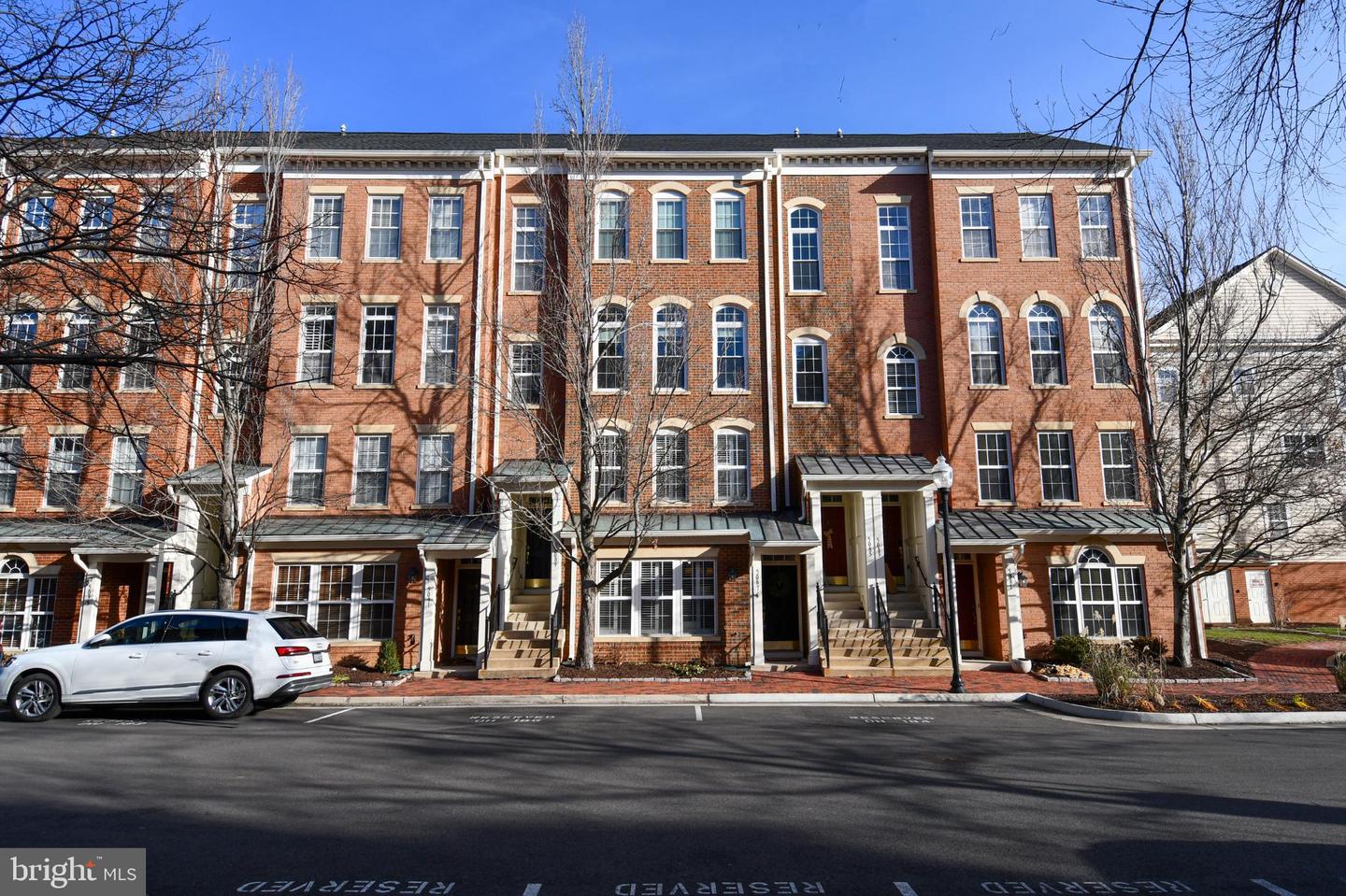 5087 DONOVAN DR, ALEXANDRIA, Virginia 22304, 2 Bedrooms Bedrooms, 5 Rooms Rooms,2 BathroomsBathrooms,Residential,For sale,5087 DONOVAN DR,VAAX2052612 MLS # VAAX2052612 5087 DONOVAN DR, ALEXANDRIA, Virginia 22304, 2 Bedrooms Bedrooms, 5 Rooms Rooms,2 BathroomsBathrooms,Residential,For sale,5087 DONOVAN DR,VAAX2052612 MLS # VAAX2052612