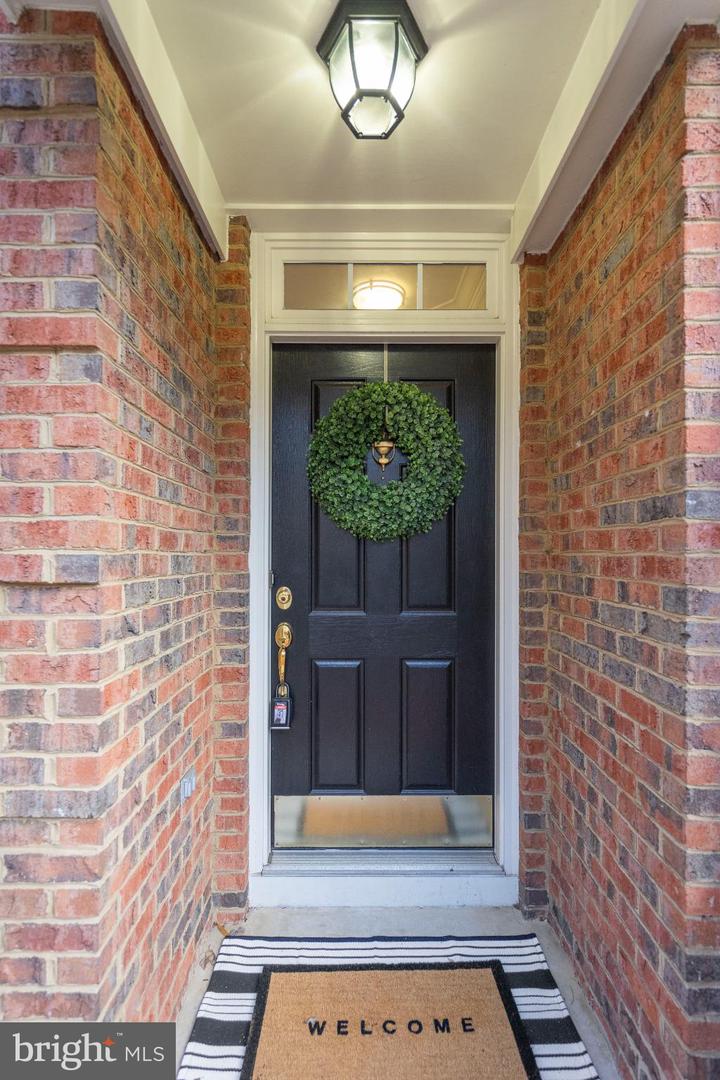 5087 DONOVAN DR, ALEXANDRIA, Virginia 22304, 2 Bedrooms Bedrooms, 5 Rooms Rooms,2 BathroomsBathrooms,Residential,For sale,5087 DONOVAN DR,VAAX2052612 MLS # VAAX2052612 5087 DONOVAN DR, ALEXANDRIA, Virginia 22304, 2 Bedrooms Bedrooms, 5 Rooms Rooms,2 BathroomsBathrooms,Residential,For sale,5087 DONOVAN DR,VAAX2052612 MLS # VAAX2052612