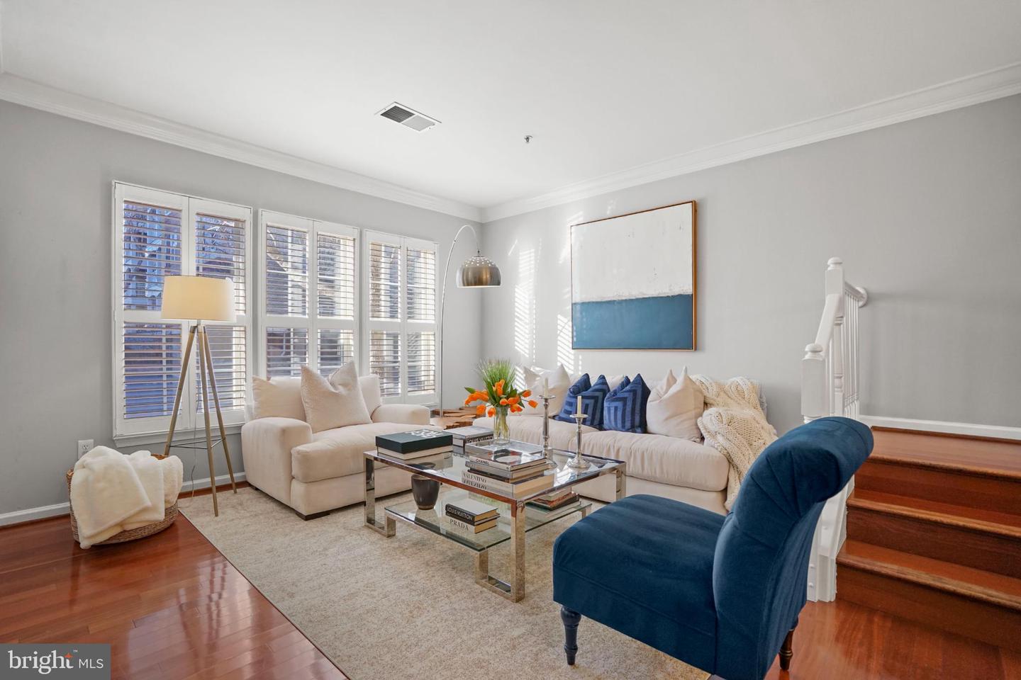 5087 DONOVAN DR, ALEXANDRIA, Virginia 22304, 2 Bedrooms Bedrooms, 5 Rooms Rooms,2 BathroomsBathrooms,Residential,For sale,5087 DONOVAN DR,VAAX2052612 MLS # VAAX2052612 5087 DONOVAN DR, ALEXANDRIA, Virginia 22304, 2 Bedrooms Bedrooms, 5 Rooms Rooms,2 BathroomsBathrooms,Residential,For sale,5087 DONOVAN DR,VAAX2052612 MLS # VAAX2052612