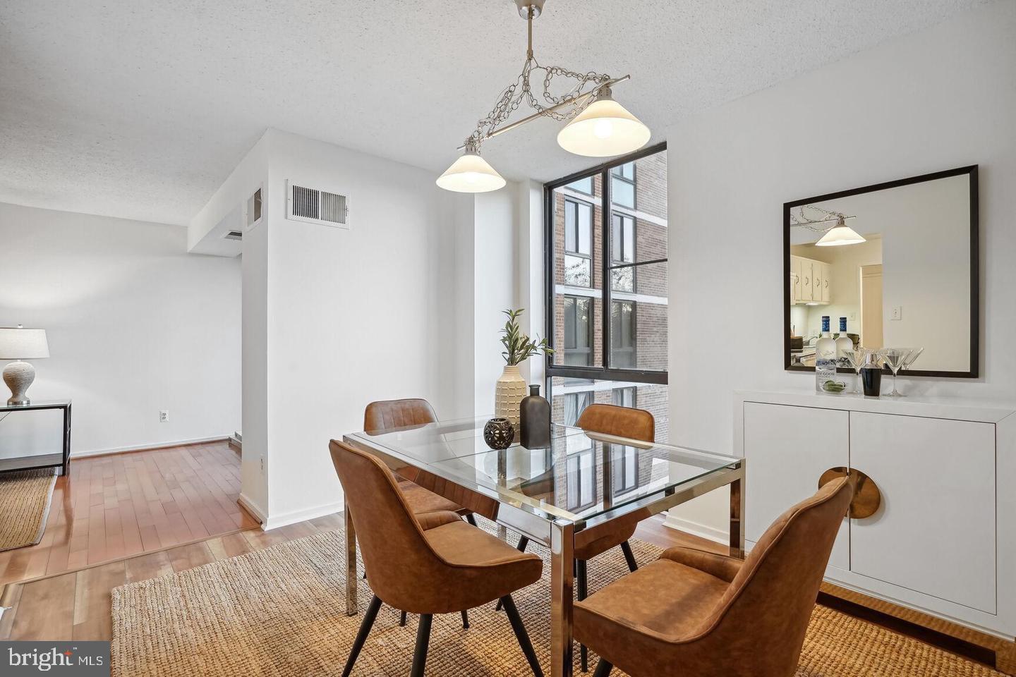 2311 PIMMIT DR #401, FALLS CHURCH, Virginia 22043, 2 Bedrooms Bedrooms, ,2 BathroomsBathrooms,Residential,For sale,2311 PIMMIT DR #401,VAFX2283242 MLS # VAFX2283242