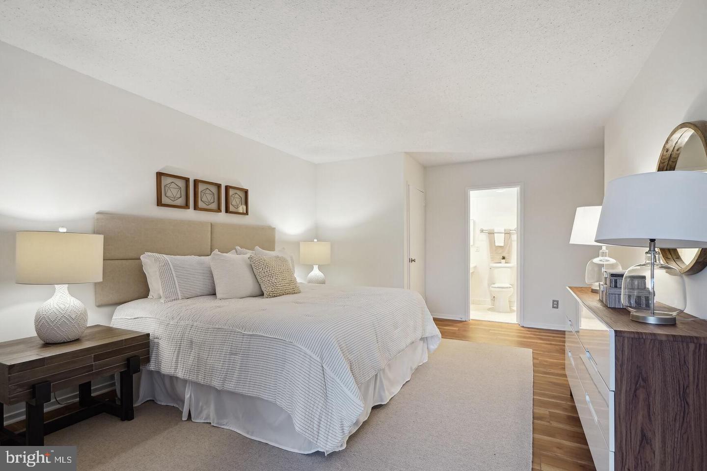 2311 PIMMIT DR #401, FALLS CHURCH, Virginia 22043, 2 Bedrooms Bedrooms, ,2 BathroomsBathrooms,Residential,For sale,2311 PIMMIT DR #401,VAFX2283242 MLS # VAFX2283242