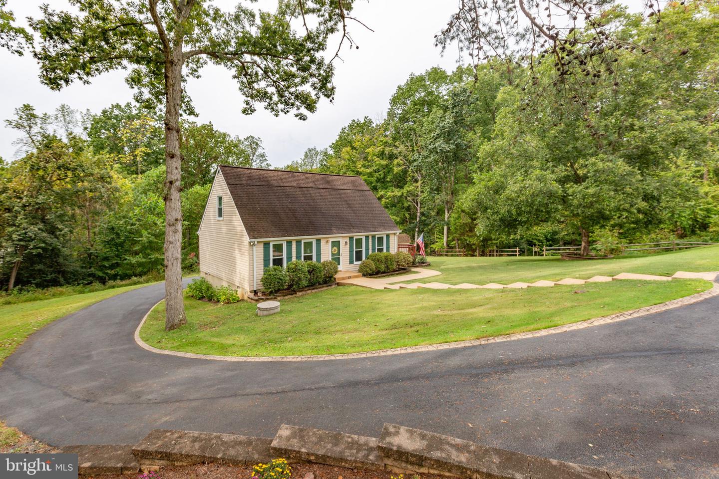 105 JIB DR, STAFFORD, Virginia 22554, 4 Bedrooms Bedrooms, ,2 BathroomsBathrooms,Residential,For sale,105 JIB DR,VAST2044844 MLS # VAST2044844