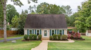 105 JIB DR, STAFFORD, Virginia 22554, 4 Bedrooms Bedrooms, ,2 BathroomsBathrooms,Residential,For sale,105 JIB DR,VAST2044844 MLS # VAST2044844