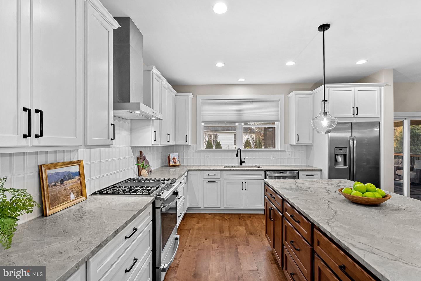 35611 HAMLET CT, ROUND HILL, Virginia 20141, 5 Bedrooms Bedrooms, ,4 BathroomsBathrooms,Residential,For sale,35611 HAMLET CT,VALO2112968 MLS # VALO2112968