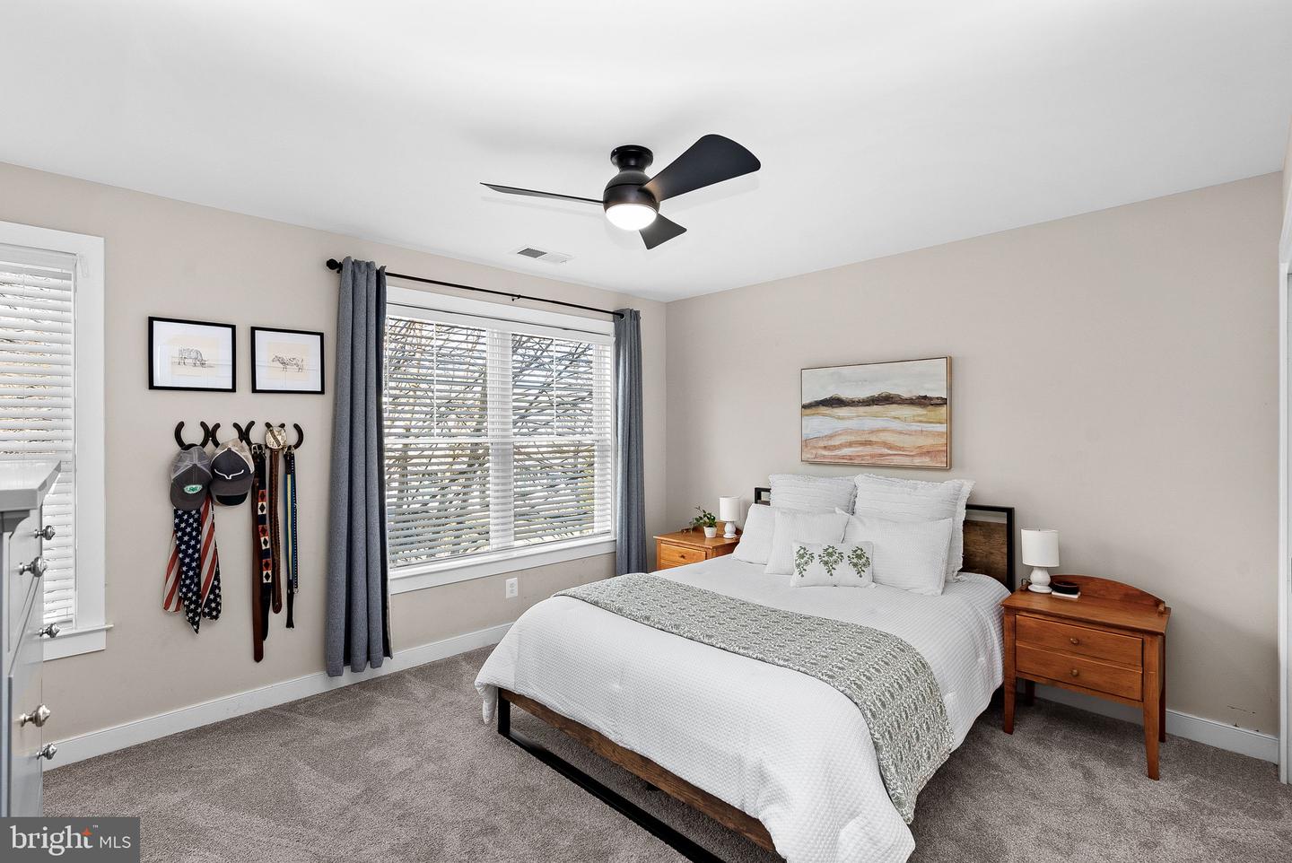 35611 HAMLET CT, ROUND HILL, Virginia 20141, 5 Bedrooms Bedrooms, ,4 BathroomsBathrooms,Residential,For sale,35611 HAMLET CT,VALO2112968 MLS # VALO2112968