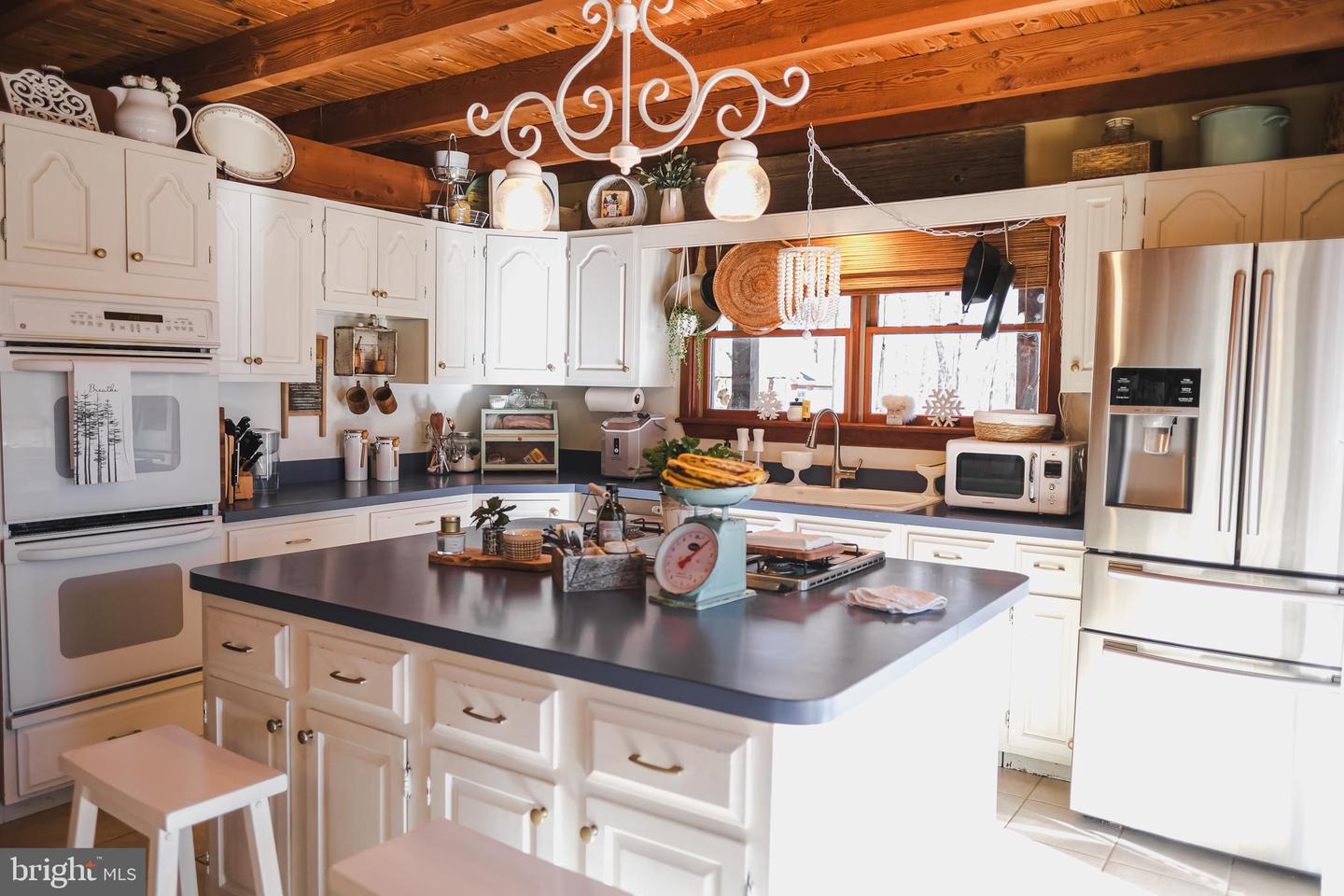 37844 NICEWARNER LN, LOVETTSVILLE, Virginia 20180, 3 Bedrooms Bedrooms, ,3 BathroomsBathrooms,Residential,For sale,37844 NICEWARNER LN,VALO2112980 MLS # VALO2112980