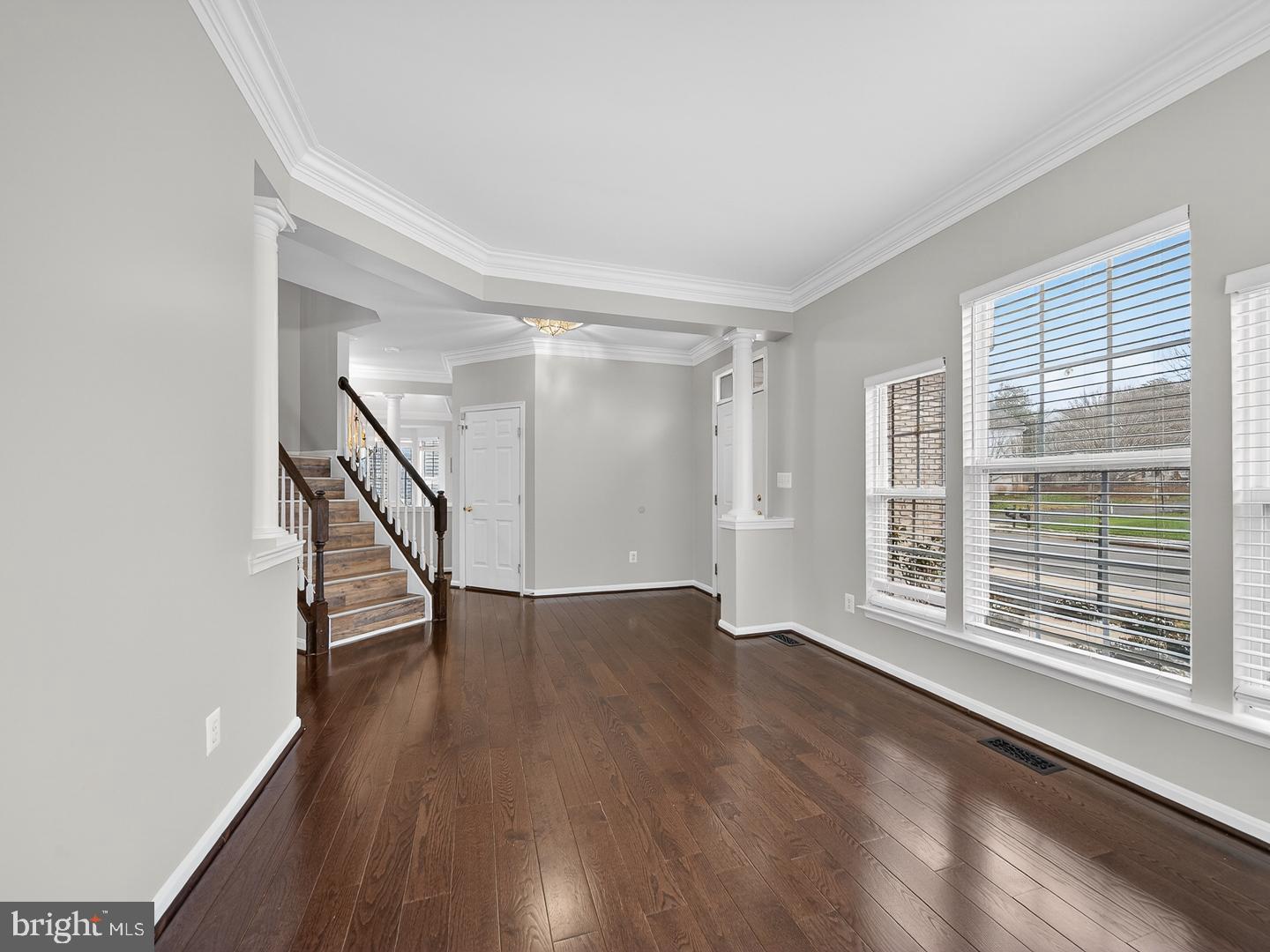 12590 GARRY GLEN DR, BRISTOW, Virginia 20136, 4 Bedrooms Bedrooms, 13 Rooms Rooms,3 BathroomsBathrooms,Residential,For sale,12590 GARRY GLEN DR,VAPW2109530 MLS # VAPW2109530