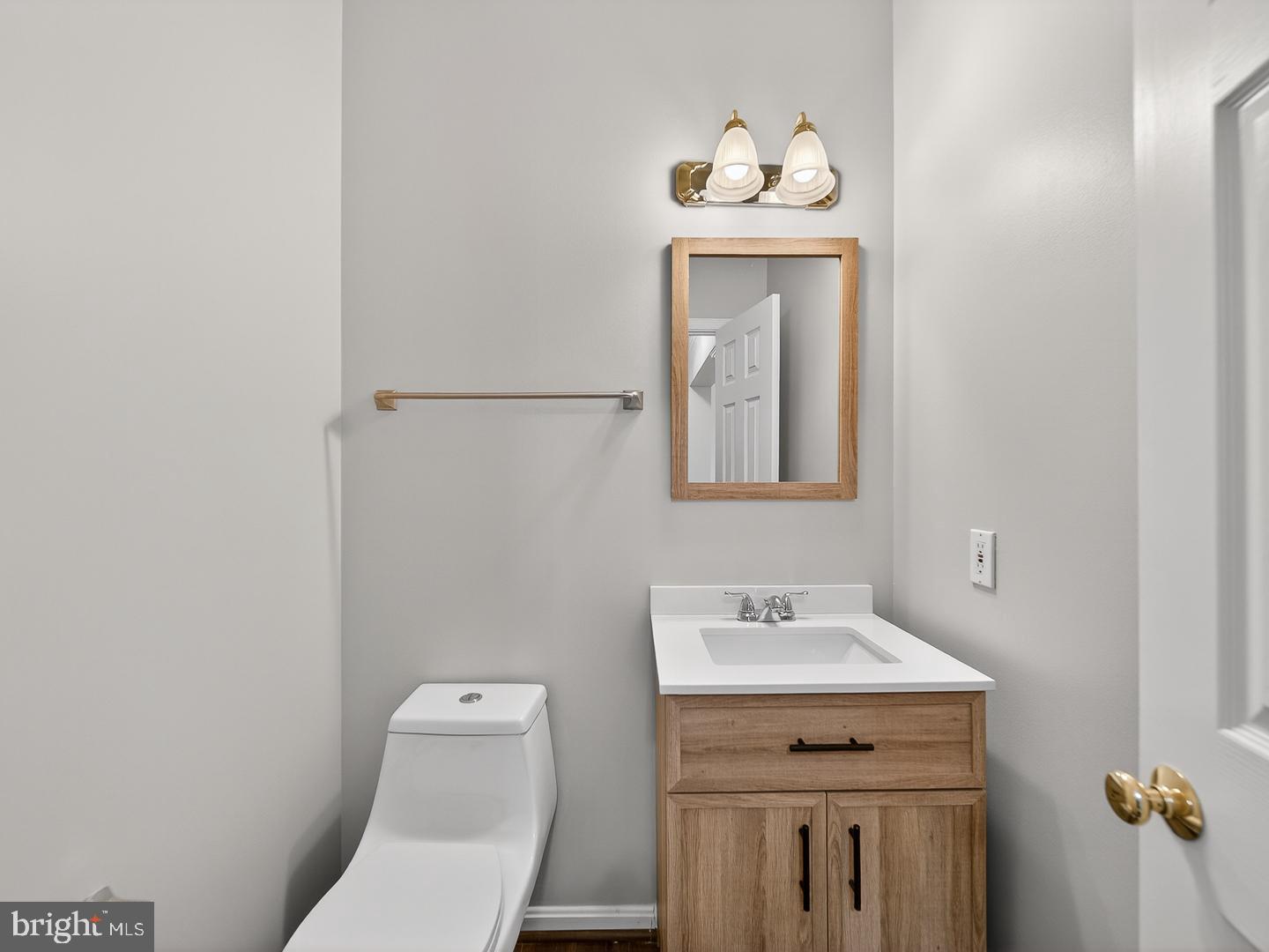 12590 GARRY GLEN DR, BRISTOW, Virginia 20136, 4 Bedrooms Bedrooms, 13 Rooms Rooms,3 BathroomsBathrooms,Residential,For sale,12590 GARRY GLEN DR,VAPW2109530 MLS # VAPW2109530