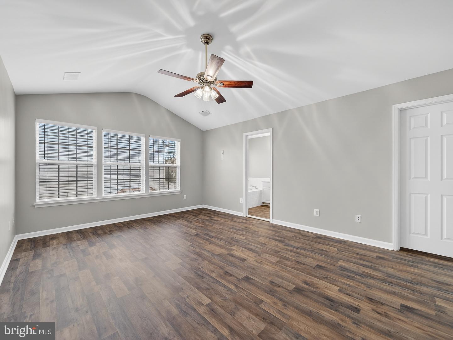 12590 GARRY GLEN DR, BRISTOW, Virginia 20136, 4 Bedrooms Bedrooms, 13 Rooms Rooms,3 BathroomsBathrooms,Residential,For sale,12590 GARRY GLEN DR,VAPW2109530 MLS # VAPW2109530