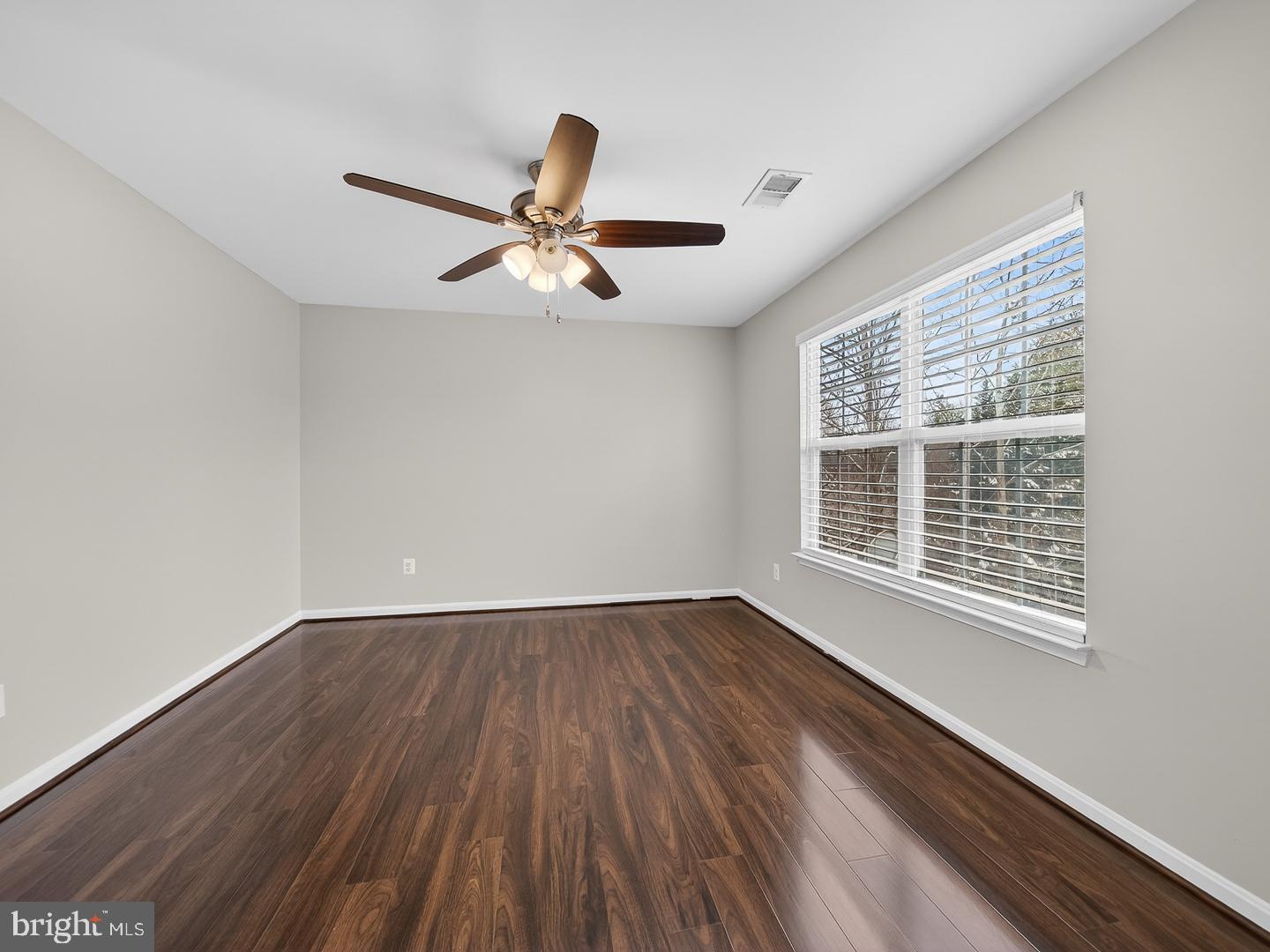 12590 GARRY GLEN DR, BRISTOW, Virginia 20136, 4 Bedrooms Bedrooms, 13 Rooms Rooms,3 BathroomsBathrooms,Residential,For sale,12590 GARRY GLEN DR,VAPW2109530 MLS # VAPW2109530