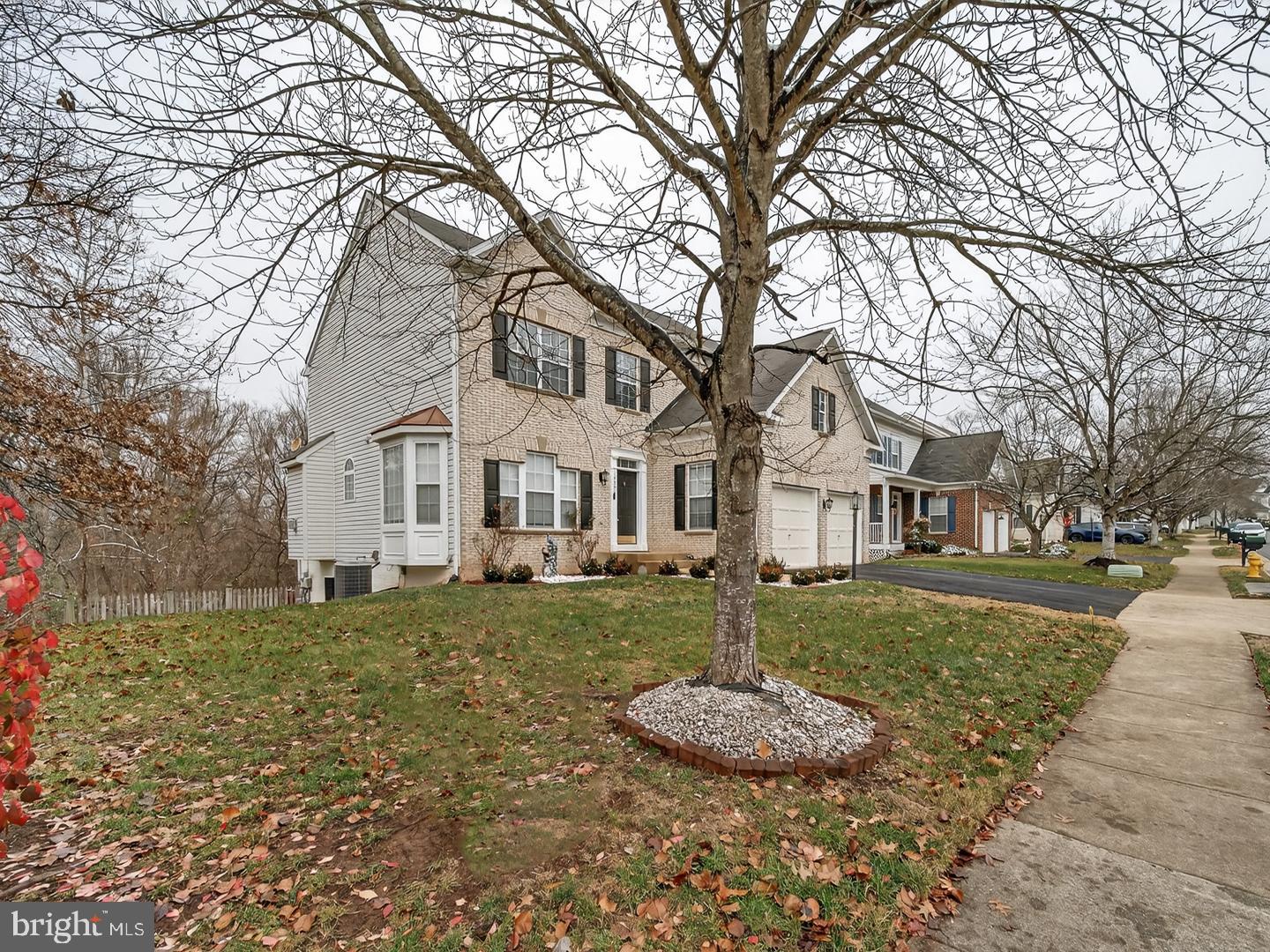 12590 GARRY GLEN DR, BRISTOW, Virginia 20136, 4 Bedrooms Bedrooms, 13 Rooms Rooms,3 BathroomsBathrooms,Residential,For sale,12590 GARRY GLEN DR,VAPW2109530 MLS # VAPW2109530