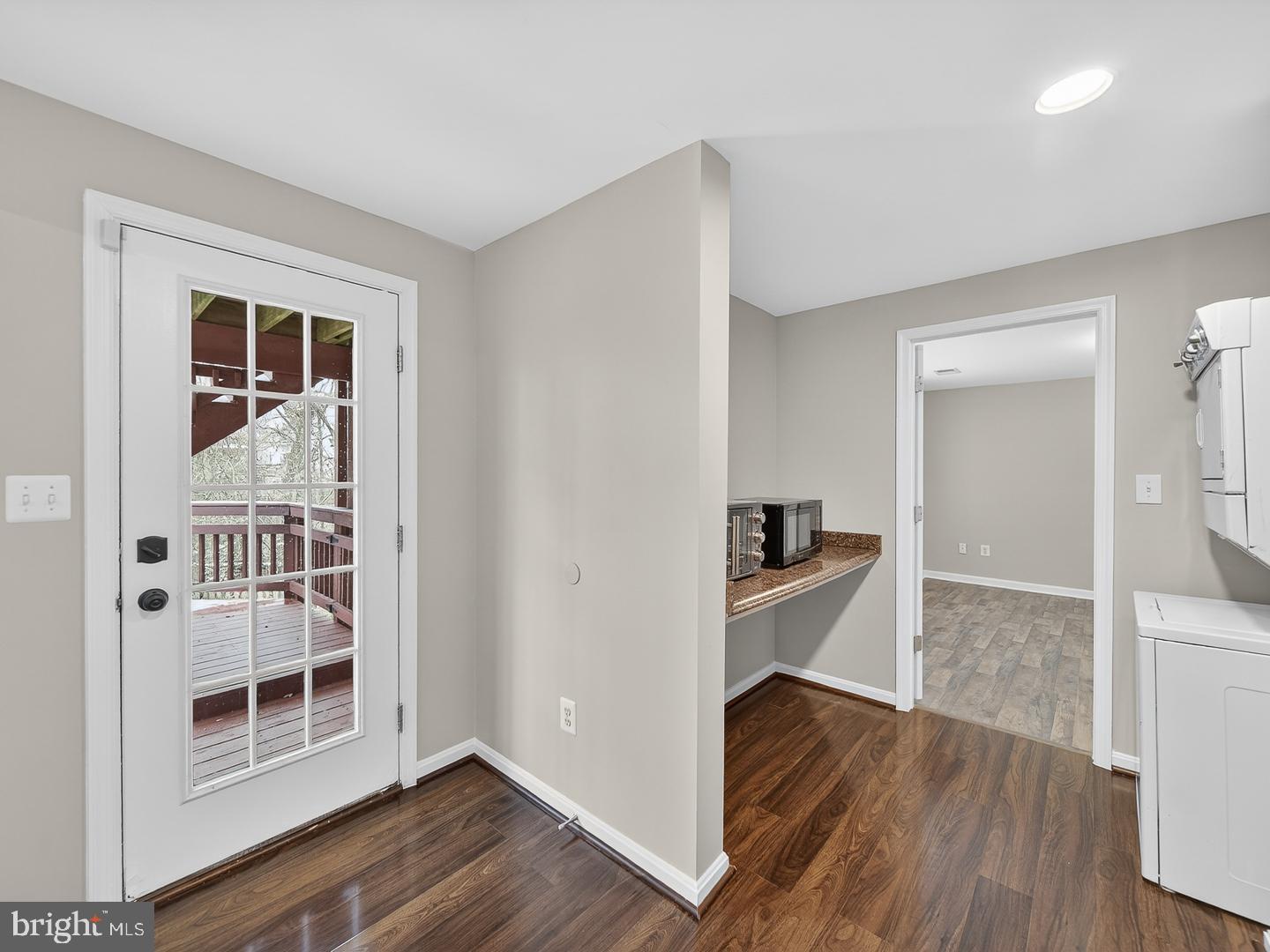 12590 GARRY GLEN DR, BRISTOW, Virginia 20136, 4 Bedrooms Bedrooms, 13 Rooms Rooms,3 BathroomsBathrooms,Residential,For sale,12590 GARRY GLEN DR,VAPW2109530 MLS # VAPW2109530