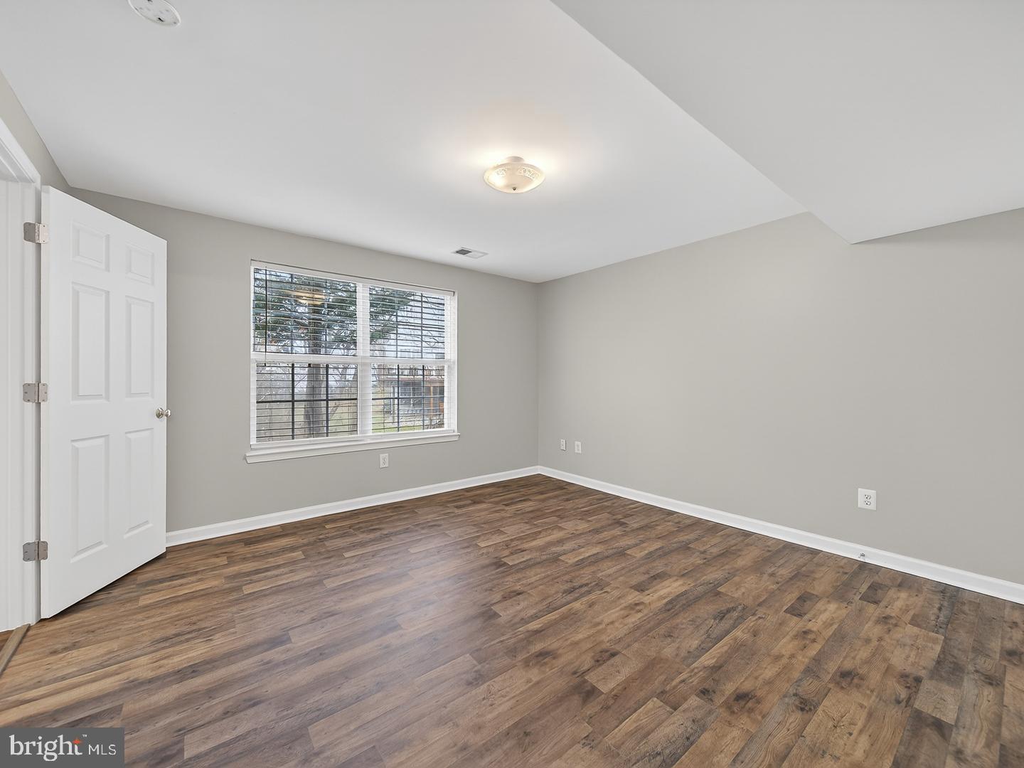 12590 GARRY GLEN DR, BRISTOW, Virginia 20136, 4 Bedrooms Bedrooms, 13 Rooms Rooms,3 BathroomsBathrooms,Residential,For sale,12590 GARRY GLEN DR,VAPW2109530 MLS # VAPW2109530