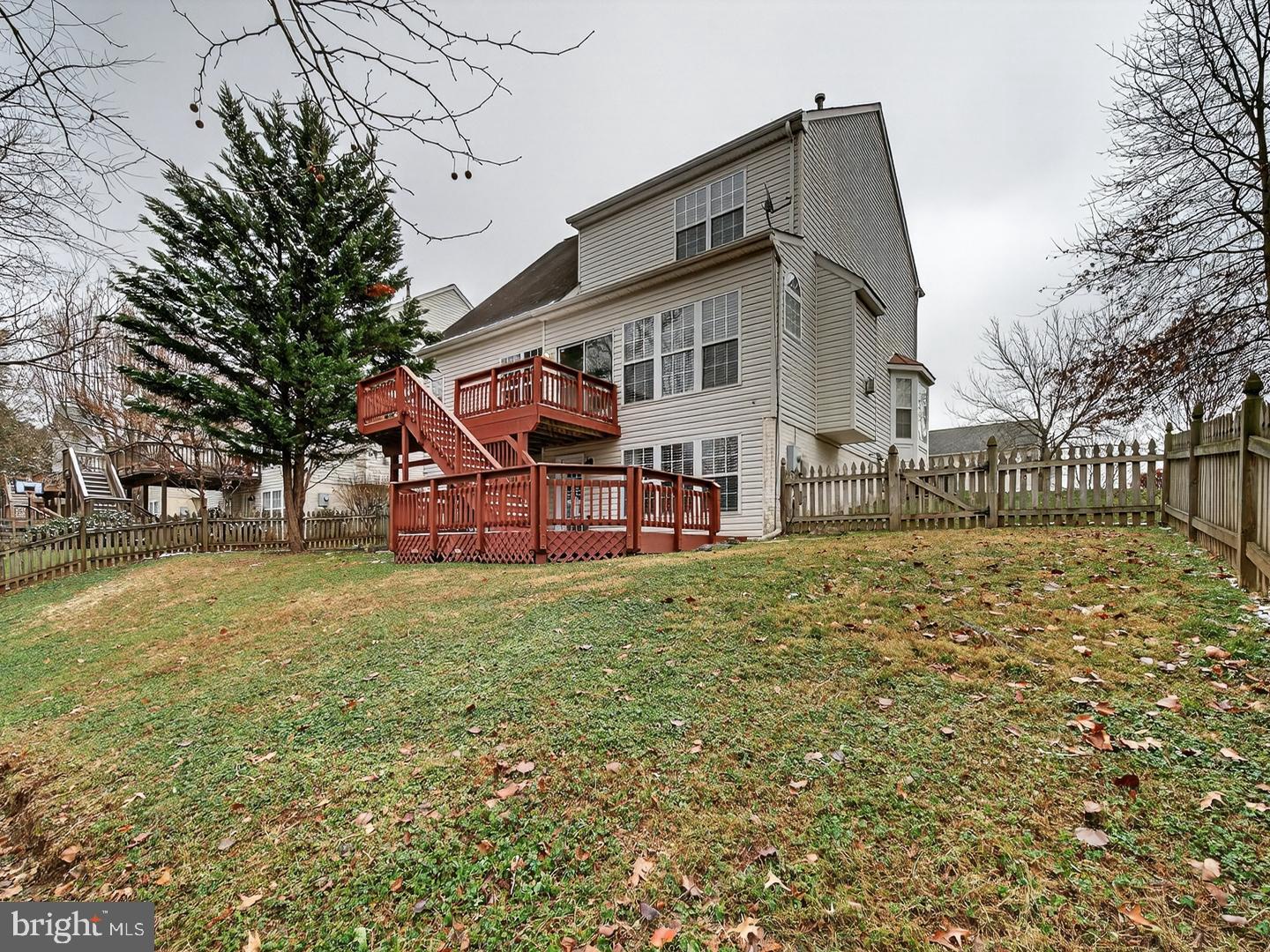 12590 GARRY GLEN DR, BRISTOW, Virginia 20136, 4 Bedrooms Bedrooms, 13 Rooms Rooms,3 BathroomsBathrooms,Residential,For sale,12590 GARRY GLEN DR,VAPW2109530 MLS # VAPW2109530