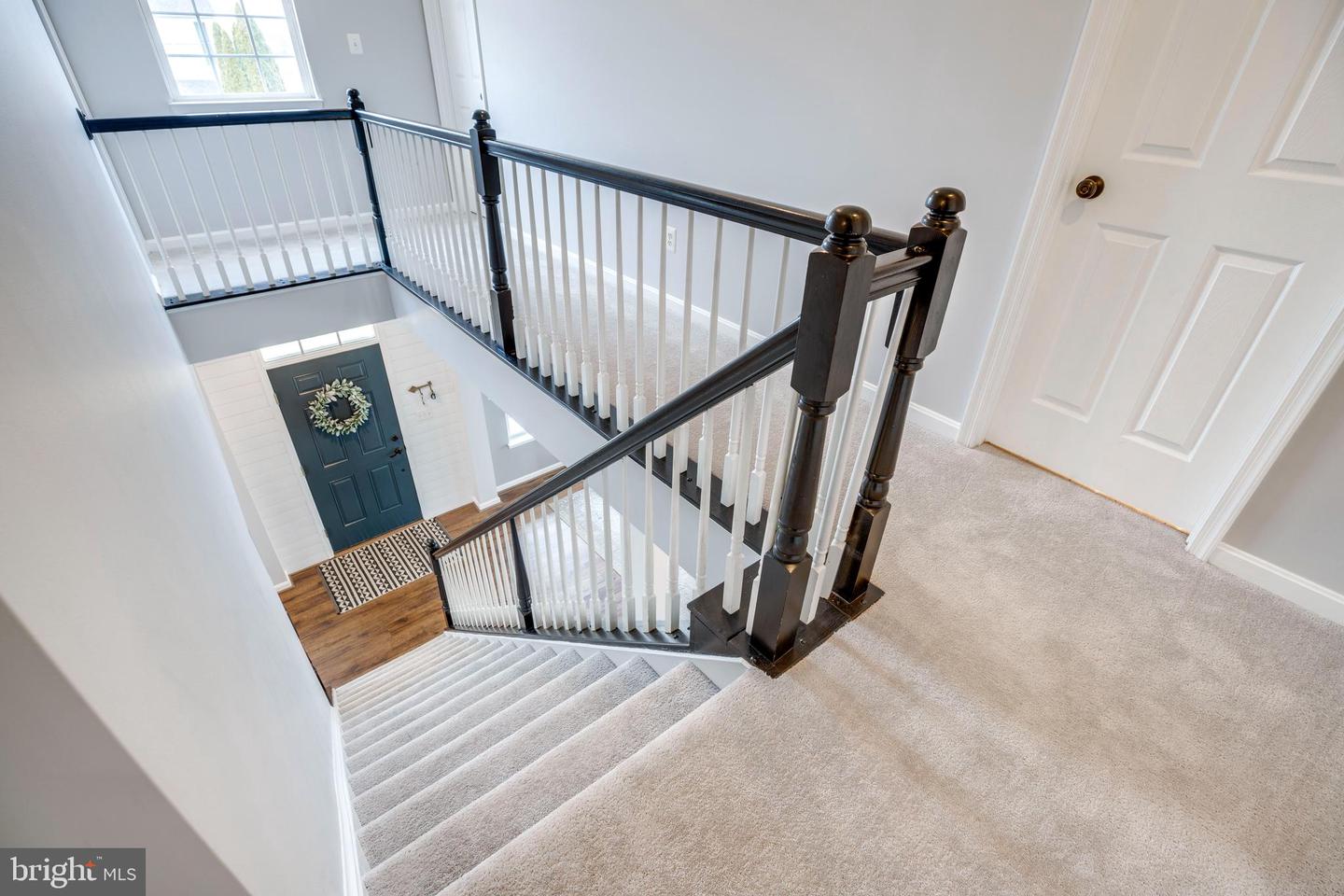 9505 GRADY POND WAY, BRISTOW, Virginia 20136, 4 Bedrooms Bedrooms, 8 Rooms Rooms,2 BathroomsBathrooms,Residential,For sale,9505 GRADY POND WAY,VAPW2109384 MLS # VAPW2109384