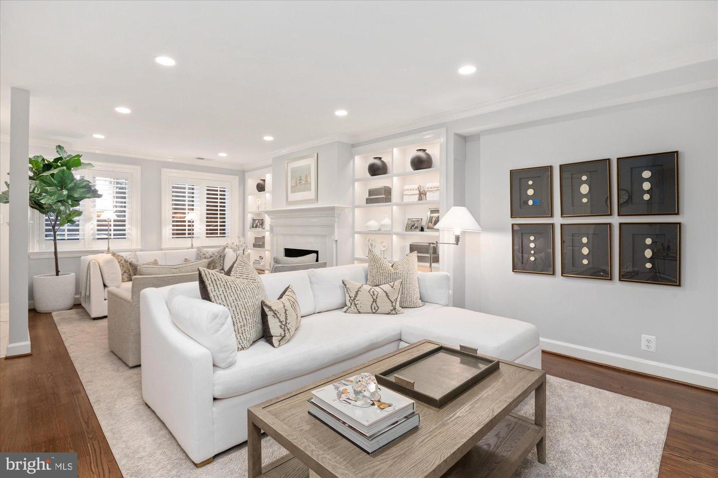 1238 ETON CT NW #T17, WASHINGTON, District Of Columbia 20007, 3 Bedrooms Bedrooms, ,2 BathroomsBathrooms,Residential,For sale,1238 ETON CT NW #T17,DCDC2235480 MLS # DCDC2235480