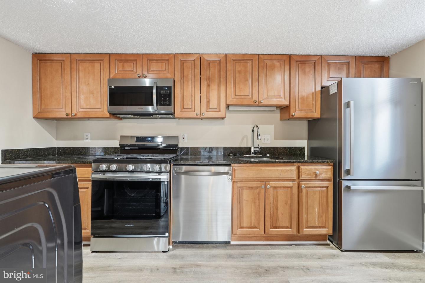 11807 BRETON CT #2B, RESTON, Virginia 20191, 2 Bedrooms Bedrooms, 7 Rooms Rooms,1 BathroomBathrooms,Residential,For sale,11807 BRETON CT #2B,VAFX2282990 MLS # VAFX2282990