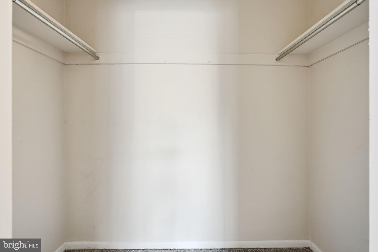 11807 BRETON CT #2B, RESTON, Virginia 20191, 2 Bedrooms Bedrooms, 7 Rooms Rooms,1 BathroomBathrooms,Residential,For sale,11807 BRETON CT #2B,VAFX2282990 MLS # VAFX2282990