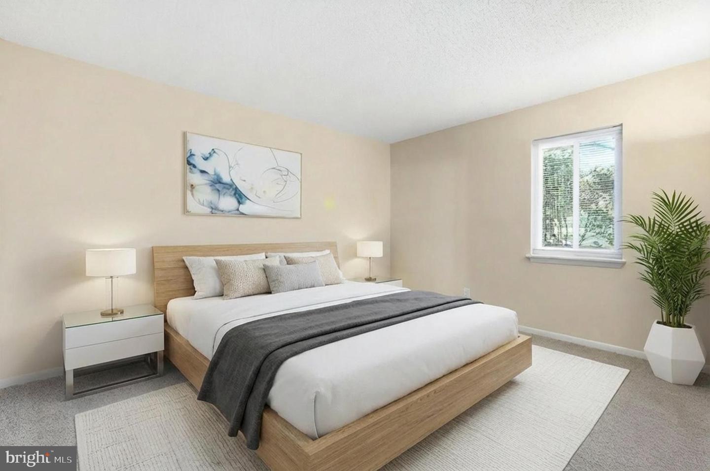 11807 BRETON CT #2B, RESTON, Virginia 20191, 2 Bedrooms Bedrooms, 7 Rooms Rooms,1 BathroomBathrooms,Residential,For sale,11807 BRETON CT #2B,VAFX2282990 MLS # VAFX2282990