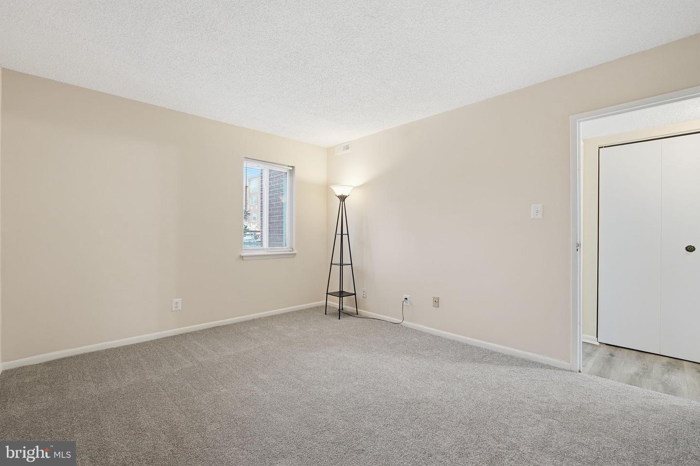 11807 BRETON CT #2B, RESTON, Virginia 20191, 2 Bedrooms Bedrooms, 7 Rooms Rooms,1 BathroomBathrooms,Residential,For sale,11807 BRETON CT #2B,VAFX2282990 MLS # VAFX2282990