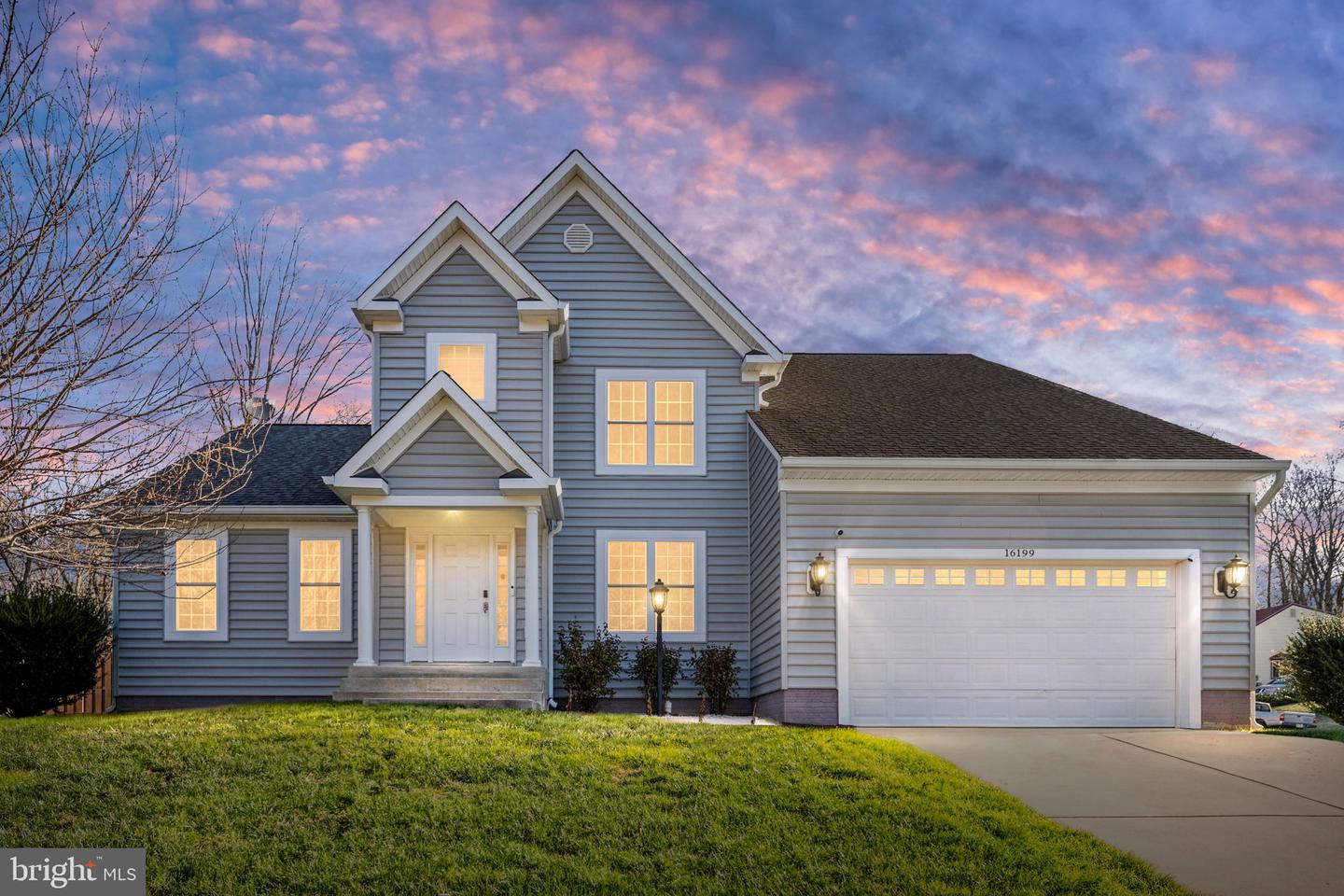 16199 SHEFFIELD DR, DUMFRIES, Virginia 22025, 4 Bedrooms Bedrooms, 12 Rooms Rooms,3 BathroomsBathrooms,Residential,For sale,16199 SHEFFIELD DR,VAPW2109406 MLS # VAPW2109406