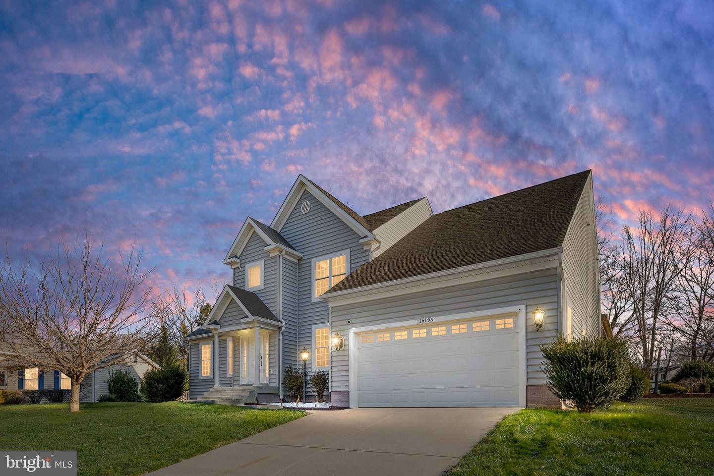 16199 SHEFFIELD DR, DUMFRIES, Virginia 22025, 4 Bedrooms Bedrooms, 12 Rooms Rooms,3 BathroomsBathrooms,Residential,For sale,16199 SHEFFIELD DR,VAPW2109406 MLS # VAPW2109406