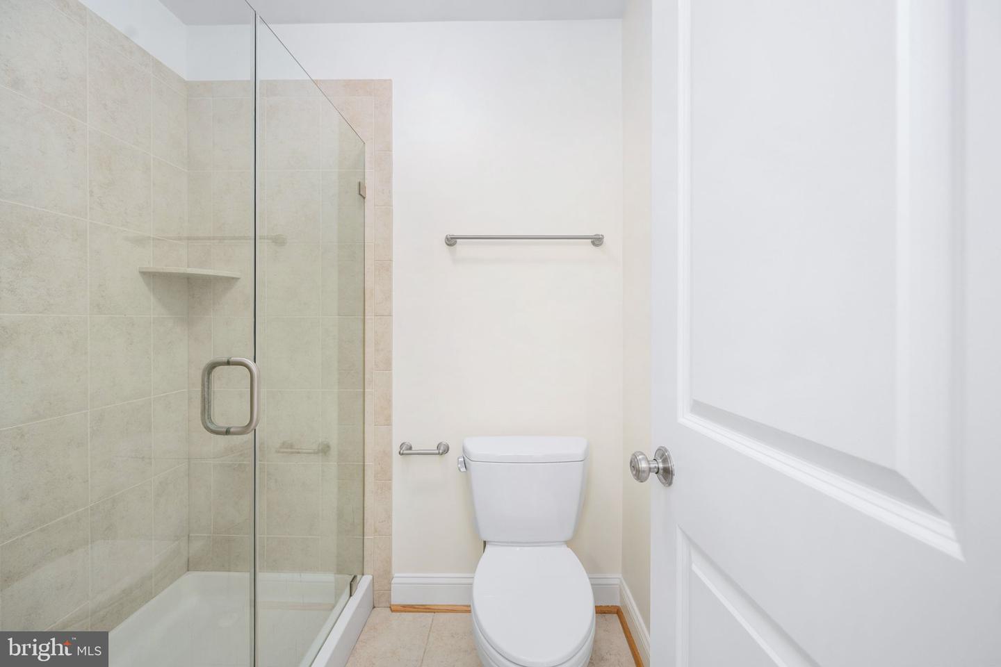 16199 SHEFFIELD DR, DUMFRIES, Virginia 22025, 4 Bedrooms Bedrooms, 12 Rooms Rooms,3 BathroomsBathrooms,Residential,For sale,16199 SHEFFIELD DR,VAPW2109406 MLS # VAPW2109406