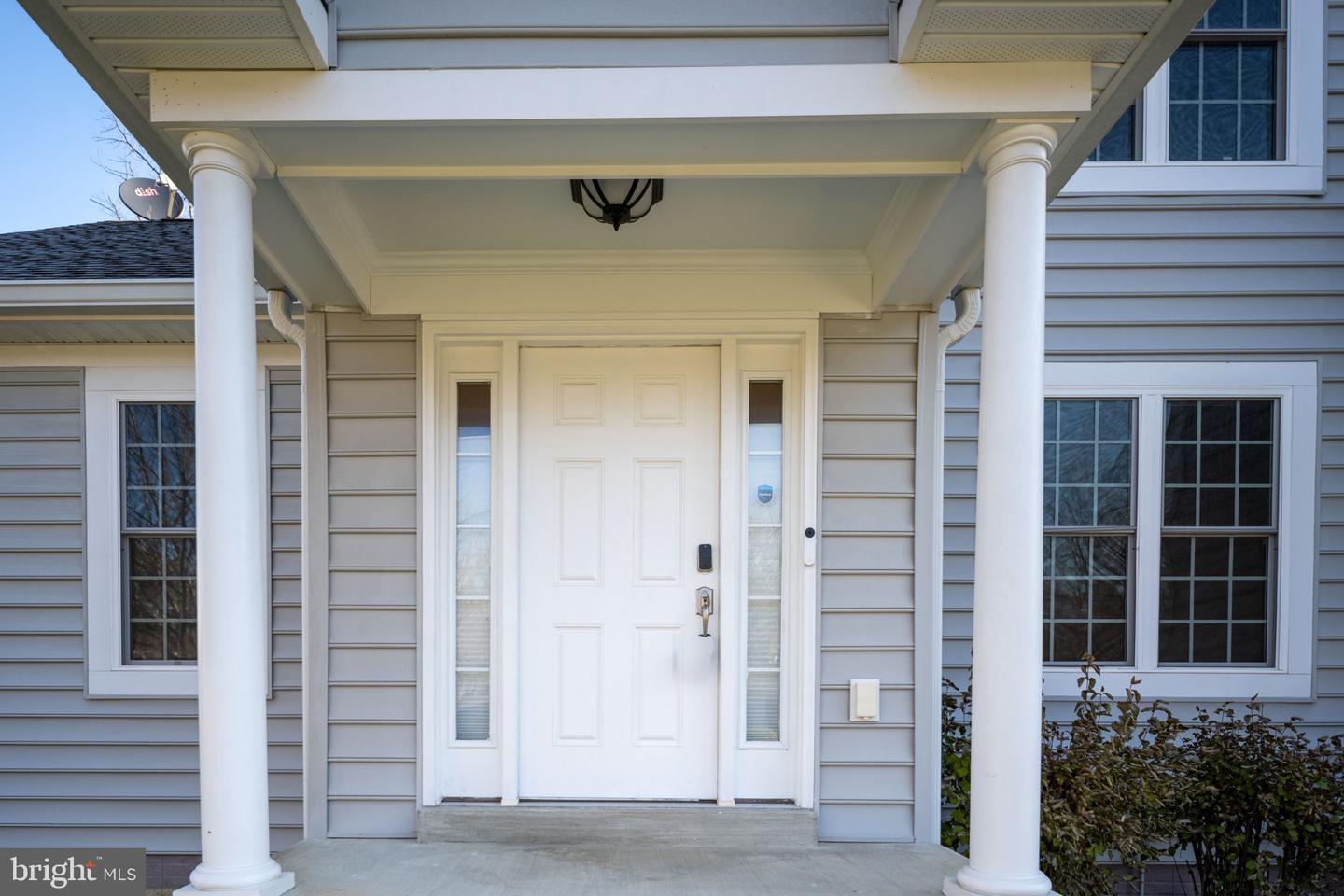 16199 SHEFFIELD DR, DUMFRIES, Virginia 22025, 4 Bedrooms Bedrooms, 12 Rooms Rooms,3 BathroomsBathrooms,Residential,For sale,16199 SHEFFIELD DR,VAPW2109406 MLS # VAPW2109406