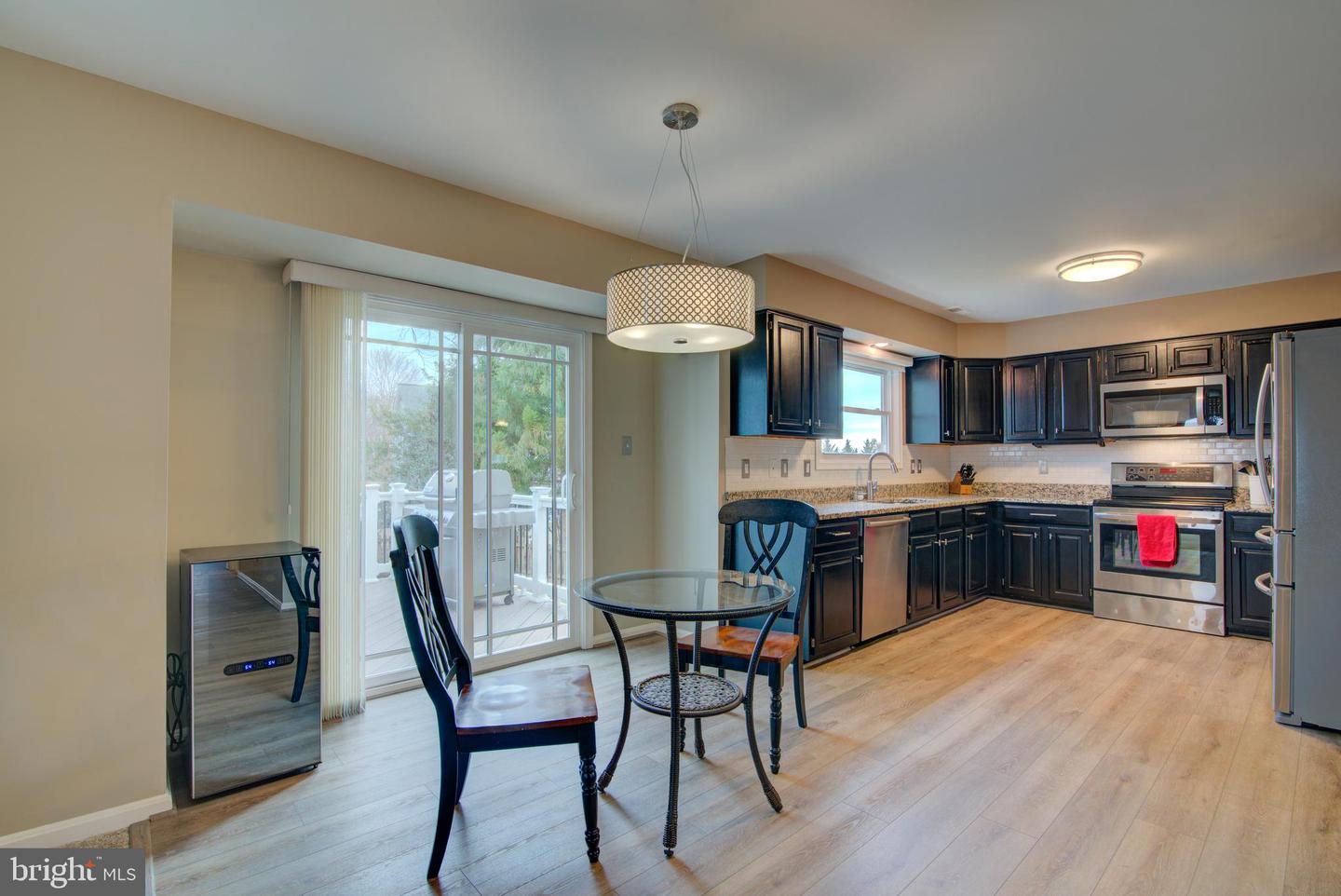 17372 HILLTOP DR, PURCELLVILLE, Virginia 20132, 4 Bedrooms Bedrooms, ,3 BathroomsBathrooms,Residential,For sale,17372 HILLTOP DR,VALO2112594 MLS # VALO2112594