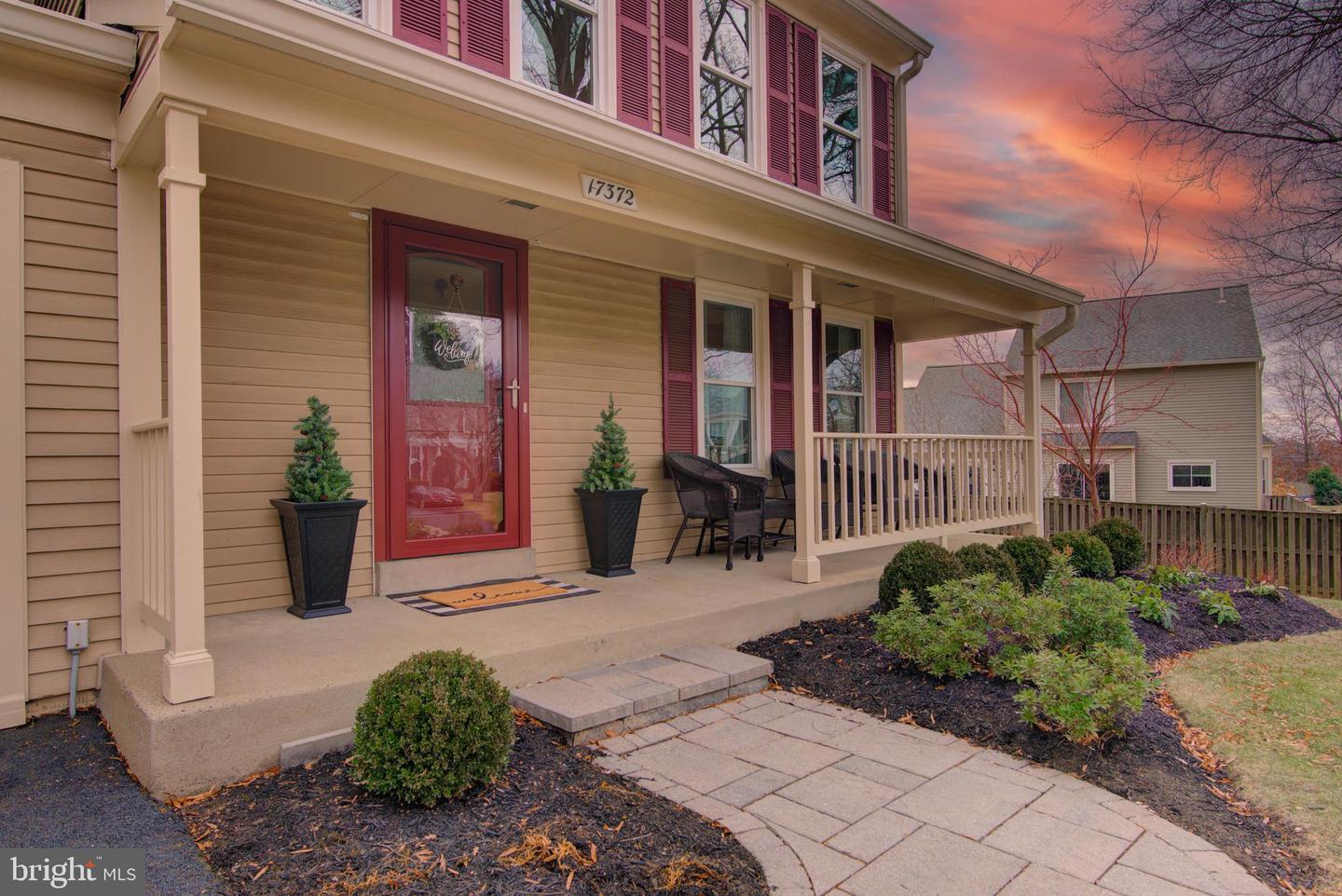 17372 HILLTOP DR, PURCELLVILLE, Virginia 20132, 4 Bedrooms Bedrooms, ,3 BathroomsBathrooms,Residential,For sale,17372 HILLTOP DR,VALO2112594 MLS # VALO2112594