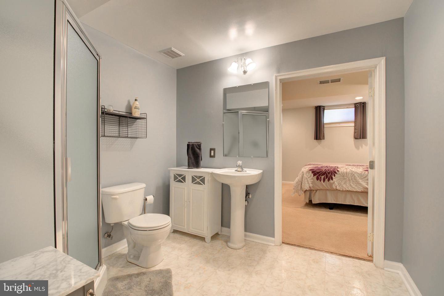 17372 HILLTOP DR, PURCELLVILLE, Virginia 20132, 4 Bedrooms Bedrooms, ,3 BathroomsBathrooms,Residential,For sale,17372 HILLTOP DR,VALO2112594 MLS # VALO2112594