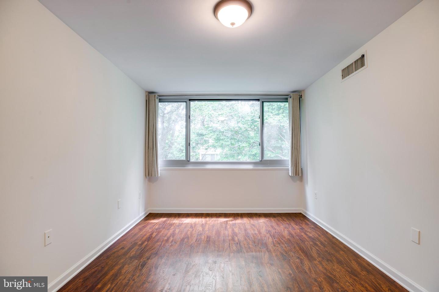 4415 BRIARWOOD CT N #53, ANNANDALE, Virginia 22003, 2 Bedrooms Bedrooms, ,1 BathroomBathrooms,Residential,For sale,4415 BRIARWOOD CT N #53,VAFX2283064 MLS # VAFX2283064