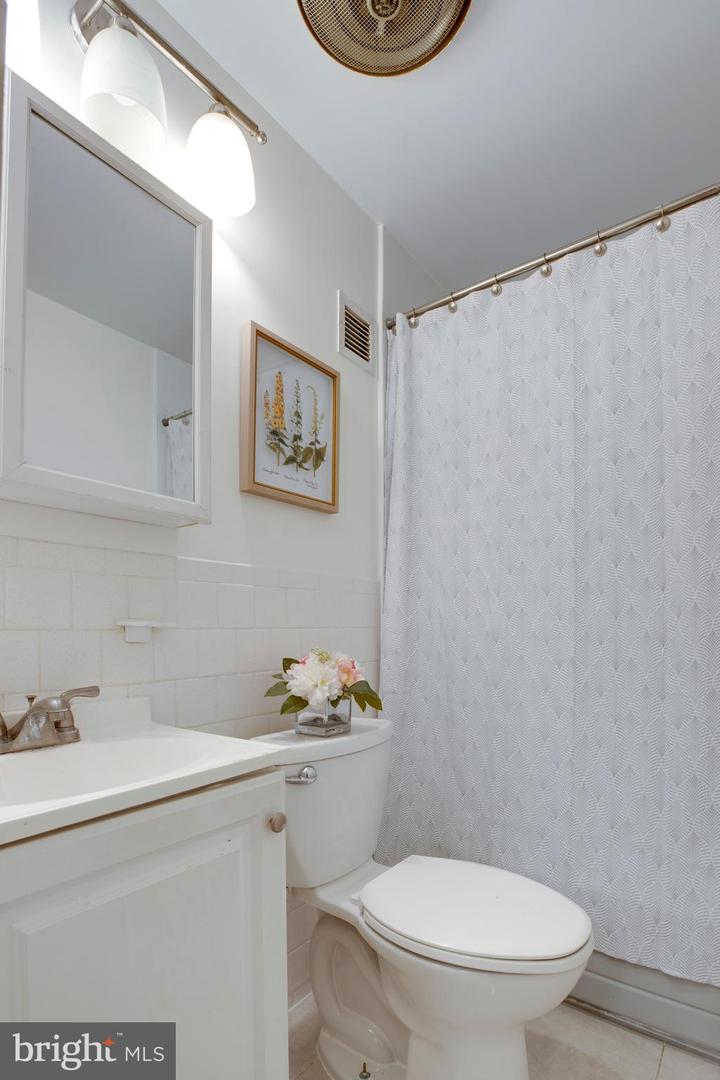 4415 BRIARWOOD CT N #53, ANNANDALE, Virginia 22003, 2 Bedrooms Bedrooms, ,1 BathroomBathrooms,Residential,For sale,4415 BRIARWOOD CT N #53,VAFX2283064 MLS # VAFX2283064