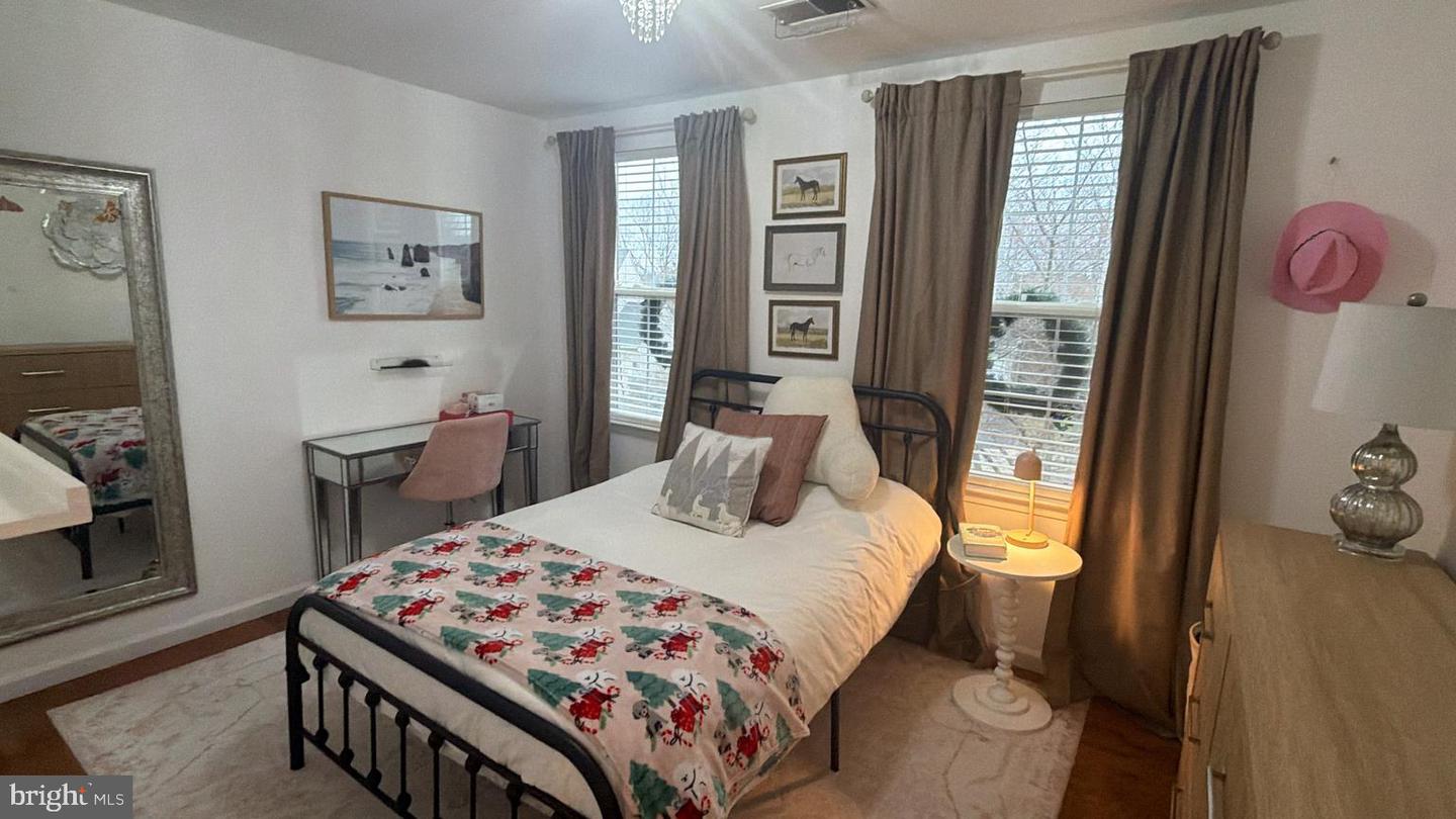 11998 YOUNGTREE CT, BRISTOW, Virginia 20136, 4 Bedrooms Bedrooms, ,3 BathroomsBathrooms,Residential,For sale,11998 YOUNGTREE CT,VAPW2109418 MLS # VAPW2109418