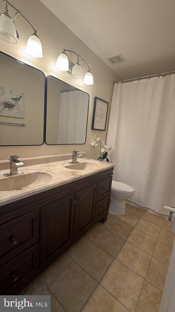 11998 YOUNGTREE CT, BRISTOW, Virginia 20136, 4 Bedrooms Bedrooms, ,3 BathroomsBathrooms,Residential,For sale,11998 YOUNGTREE CT,VAPW2109418 MLS # VAPW2109418