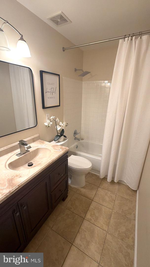 11998 YOUNGTREE CT, BRISTOW, Virginia 20136, 4 Bedrooms Bedrooms, ,3 BathroomsBathrooms,Residential,For sale,11998 YOUNGTREE CT,VAPW2109418 MLS # VAPW2109418