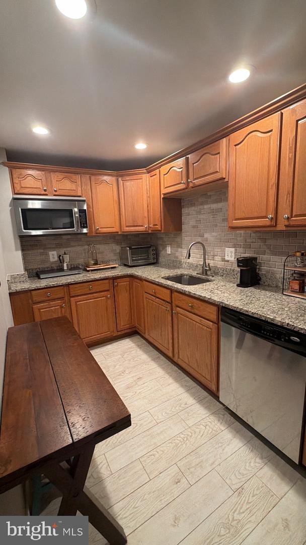 11998 YOUNGTREE CT, BRISTOW, Virginia 20136, 4 Bedrooms Bedrooms, ,3 BathroomsBathrooms,Residential,For sale,11998 YOUNGTREE CT,VAPW2109418 MLS # VAPW2109418