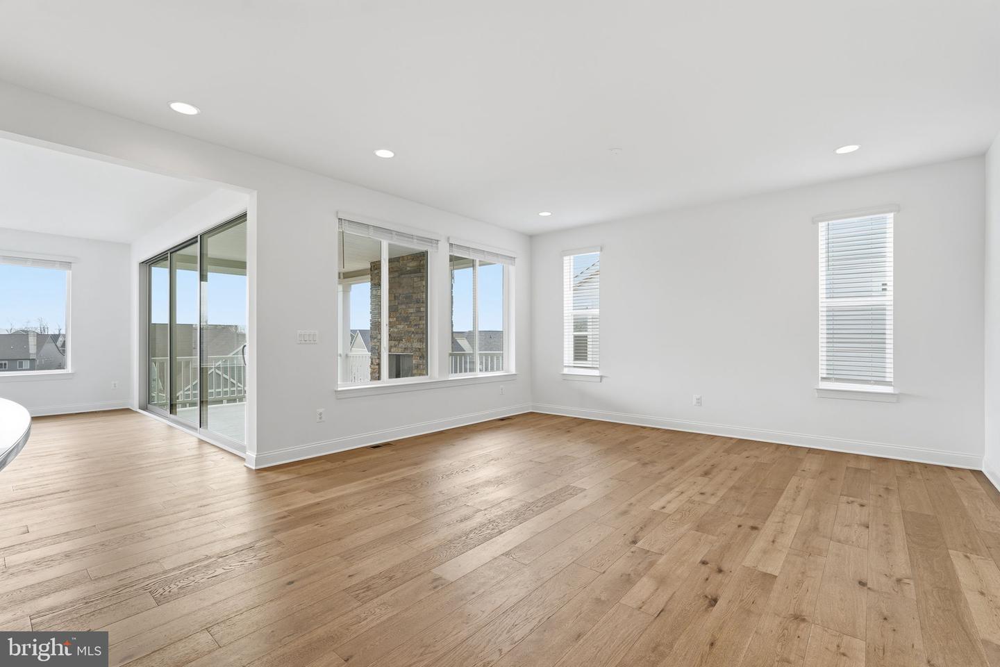 112 BETONY CT, LAKE FREDERICK, Virginia 22630, 3 Bedrooms Bedrooms, ,3 BathroomsBathrooms,Residential,For sale,112 BETONY CT,VAFV2038562 MLS # VAFV2038562