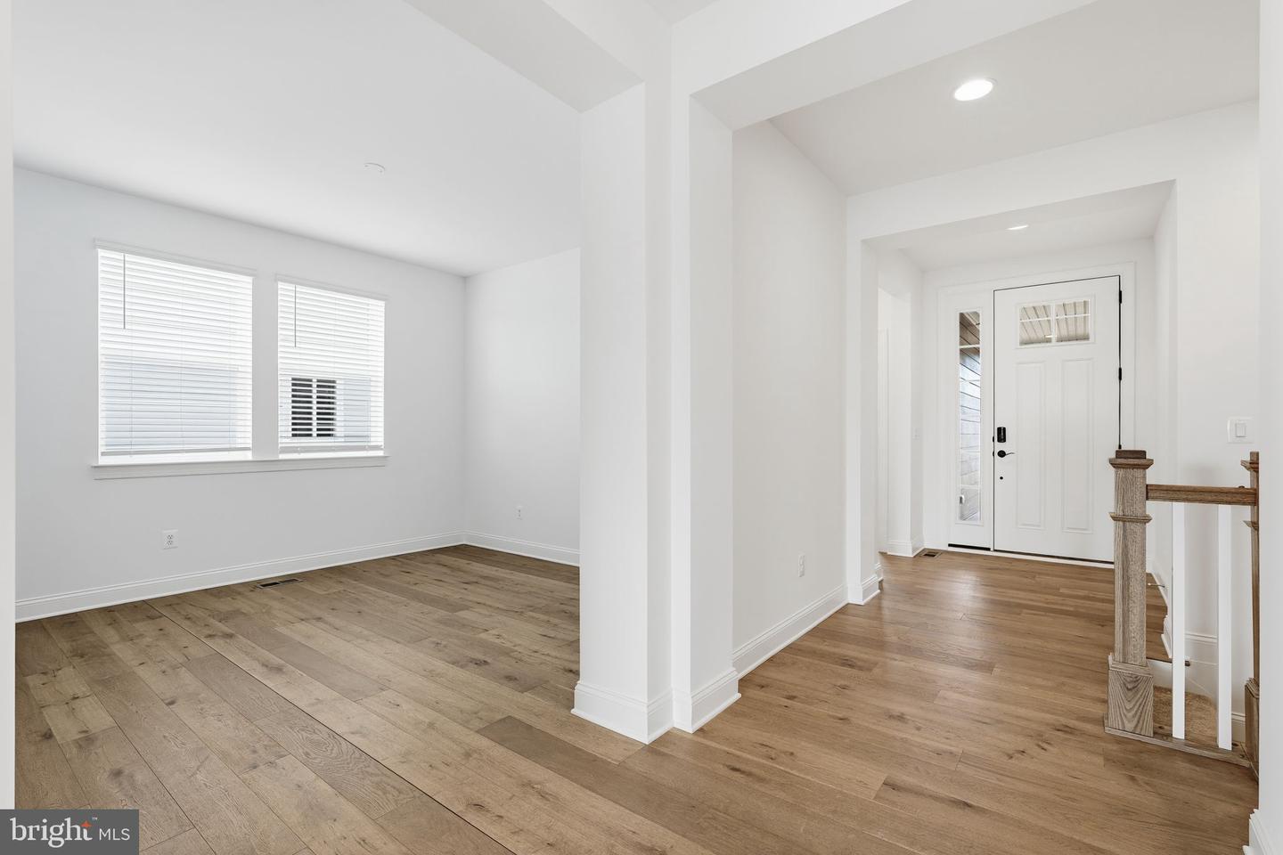 112 BETONY CT, LAKE FREDERICK, Virginia 22630, 3 Bedrooms Bedrooms, ,3 BathroomsBathrooms,Residential,For sale,112 BETONY CT,VAFV2038562 MLS # VAFV2038562