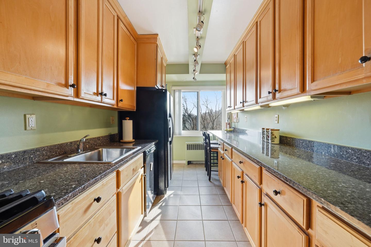 4201 CATHEDRAL AVE NW #905E, WASHINGTON, District Of Columbia 20016, 3 Bedrooms Bedrooms, 5 Rooms Rooms,2 BathroomsBathrooms,Residential,For sale,4201 CATHEDRAL AVE NW #905E,DCDC2235628 MLS # DCDC2235628