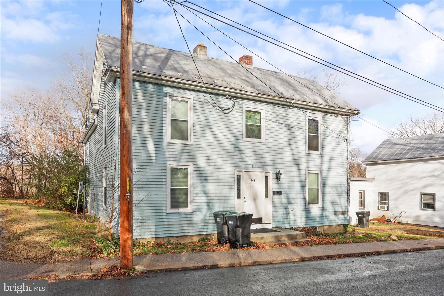 148 SHARPE ST, STRASBURG, Virginia 22657, 4 Bedrooms Bedrooms, ,1 BathroomBathrooms,Residential,For sale,148 SHARPE ST,VASH2013234 MLS # VASH2013234