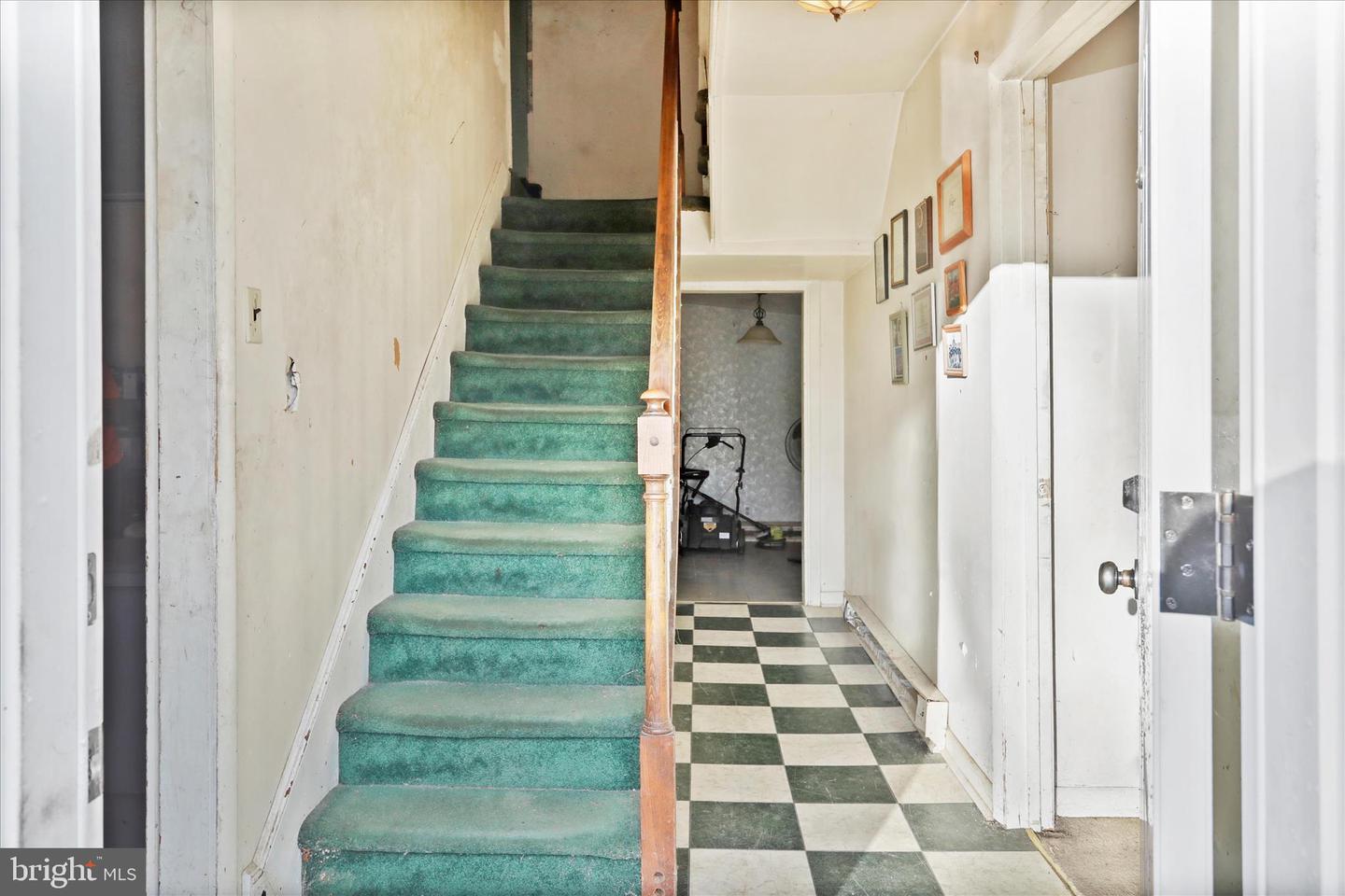 148 SHARPE ST, STRASBURG, Virginia 22657, 4 Bedrooms Bedrooms, ,1 BathroomBathrooms,Residential,For sale,148 SHARPE ST,VASH2013234 MLS # VASH2013234