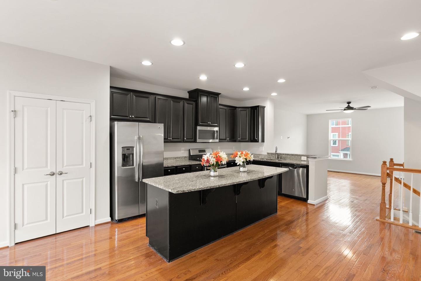 41688 MCMONAGLE SQ, ALDIE, Virginia 20105, 3 Bedrooms Bedrooms, ,2 BathroomsBathrooms,Residential,For sale,41688 MCMONAGLE SQ,VALO2112644 MLS # VALO2112644